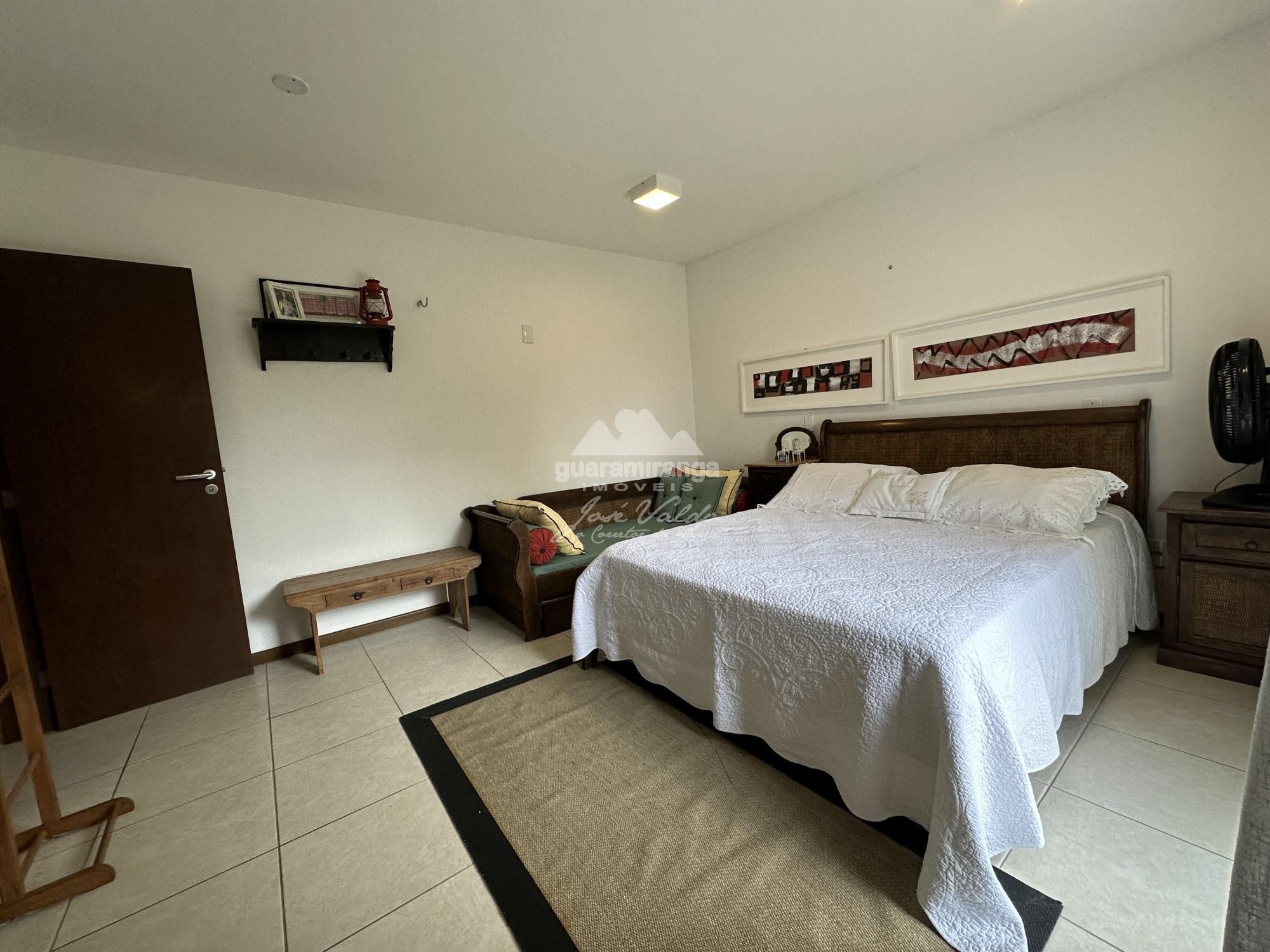 Casa de Condomínio à venda com 8 quartos, 246m² - Foto 62