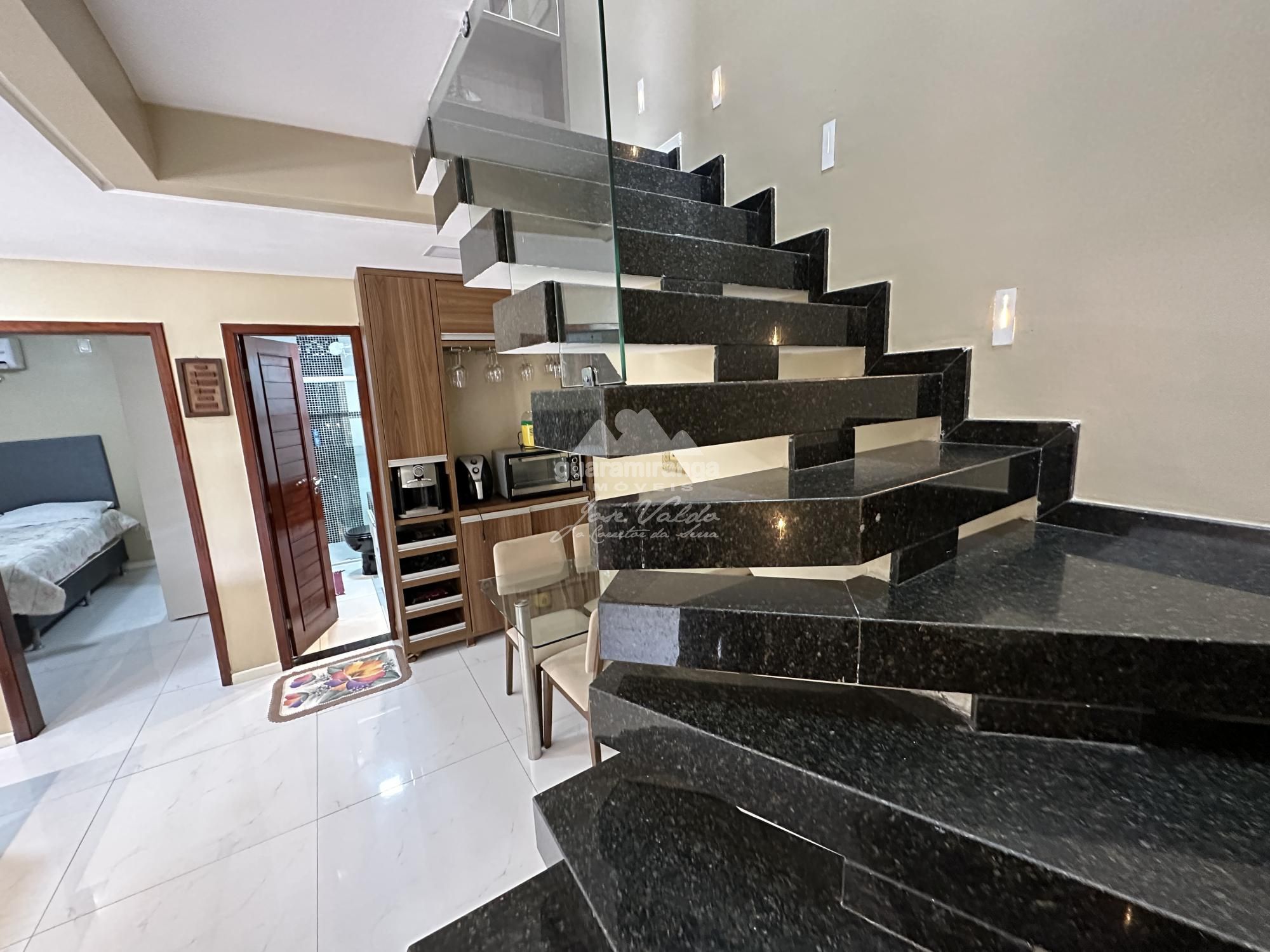 Casa à venda com 3 quartos, 200m² - Foto 14