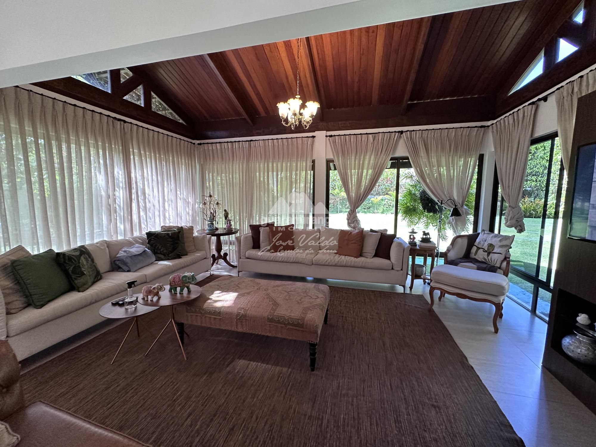 Casa de Condomínio à venda com 6 quartos, 350m² - Foto 49