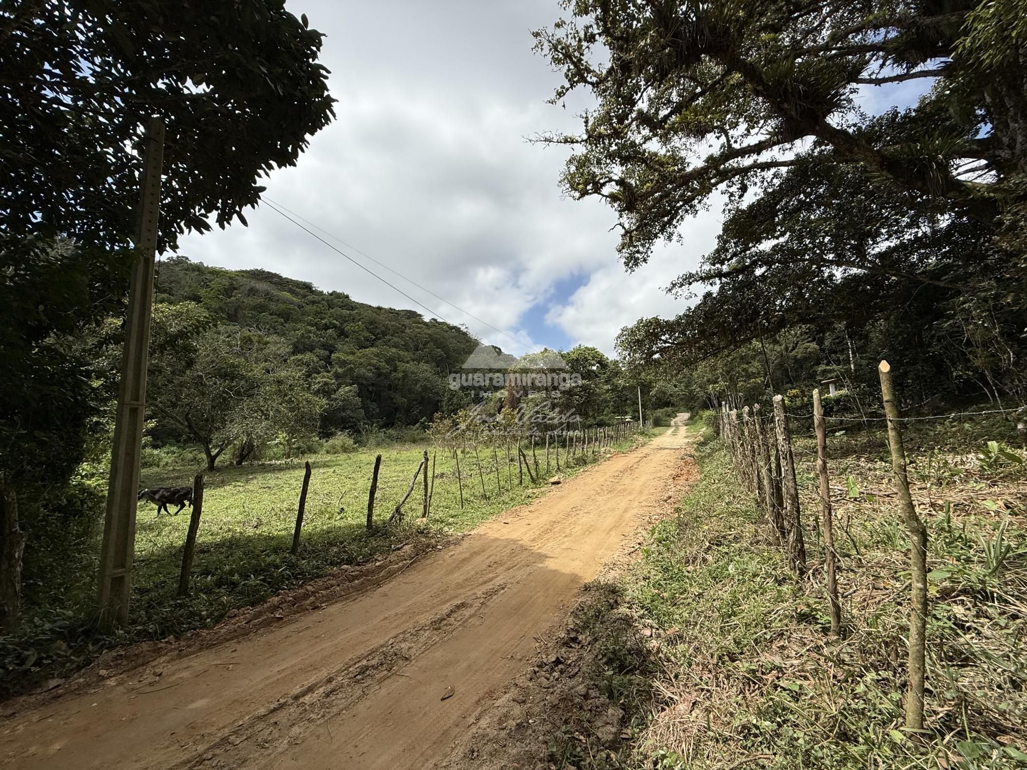 Terreno/Lote à venda  no São Salvador - Guaramiranga, CE. Imóveis