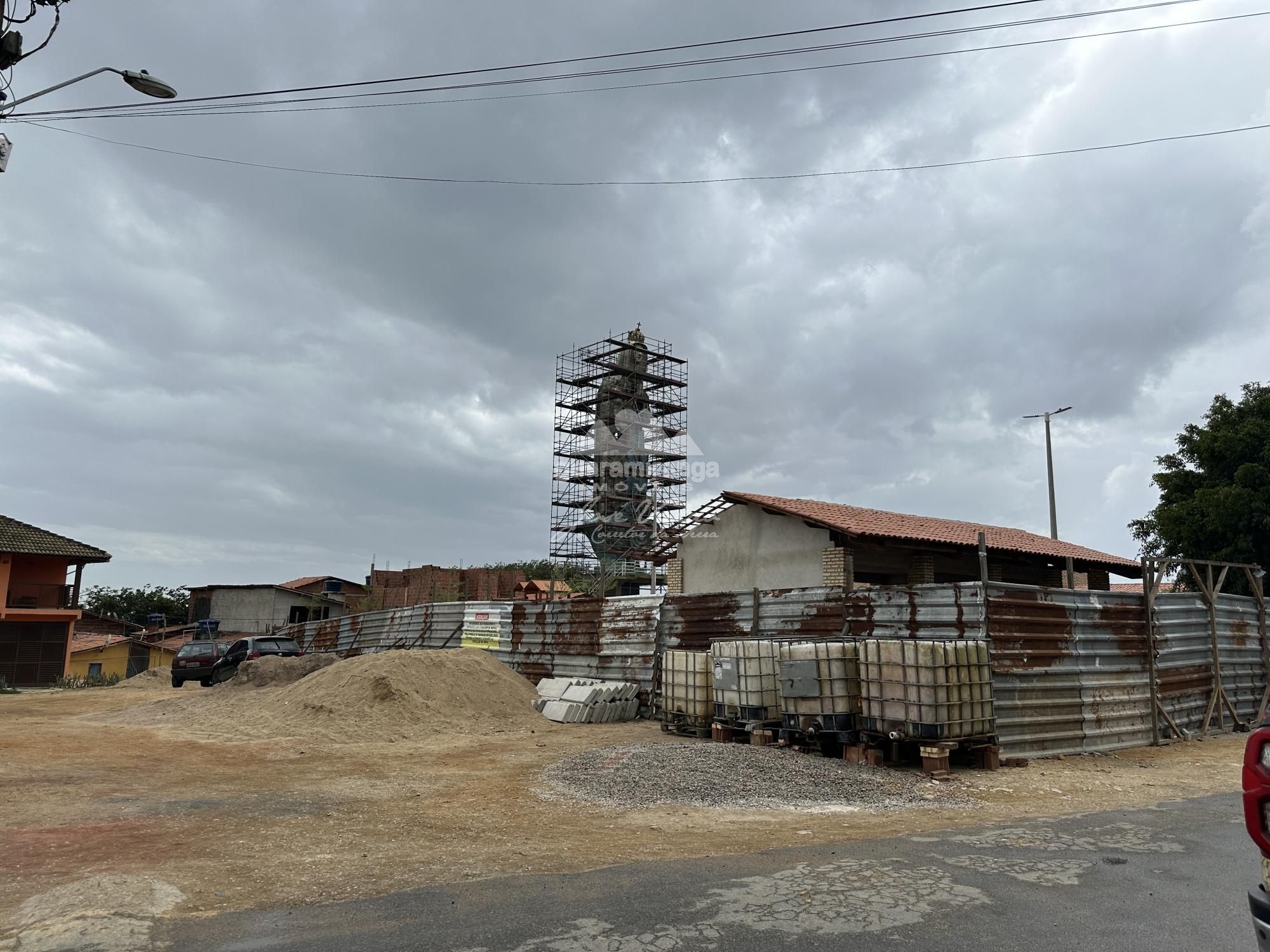 Casa à venda com 7 quartos, 300m² - Foto 35