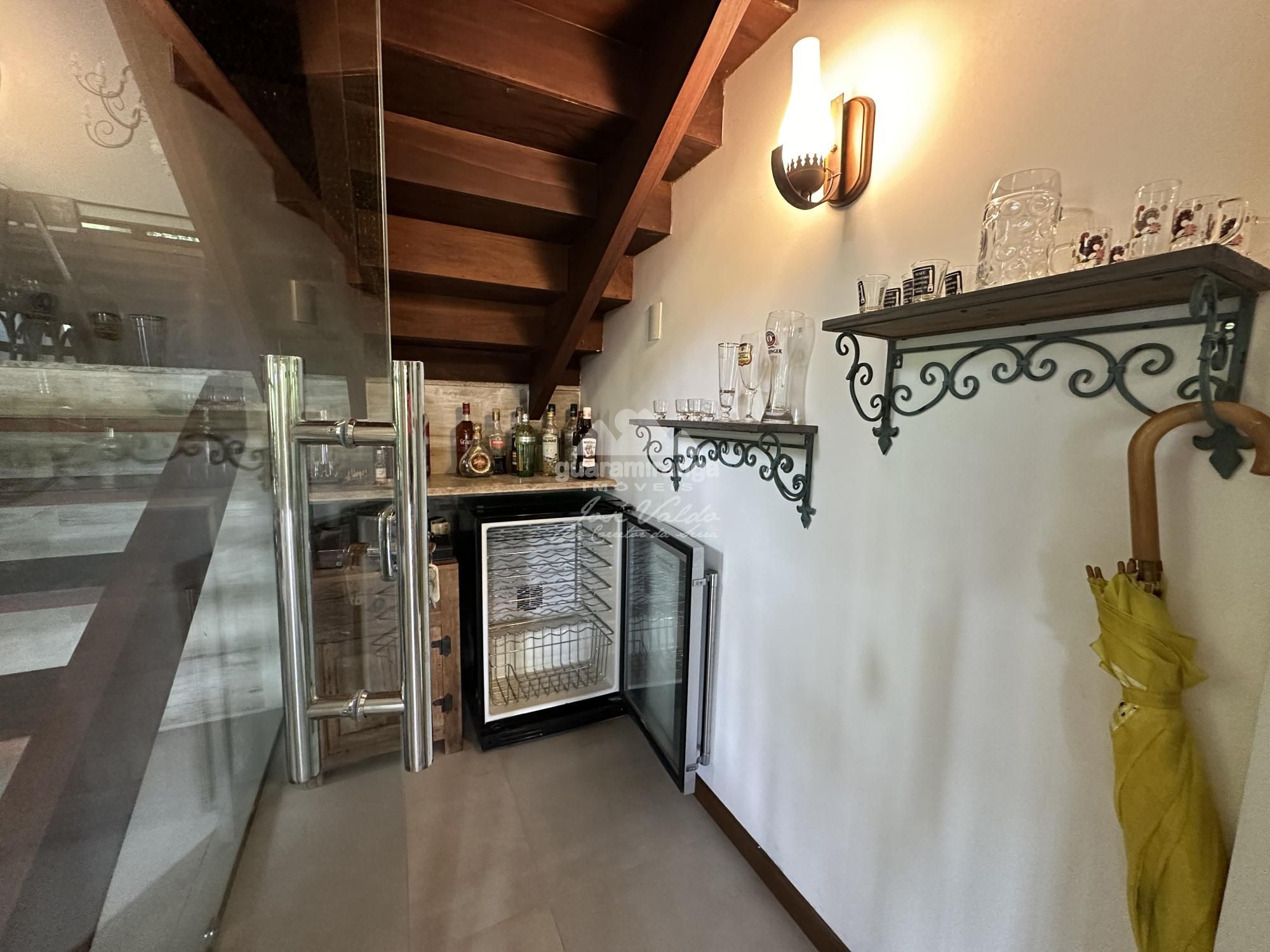 Casa de Condomínio à venda com 5 quartos, 236m² - Foto 29