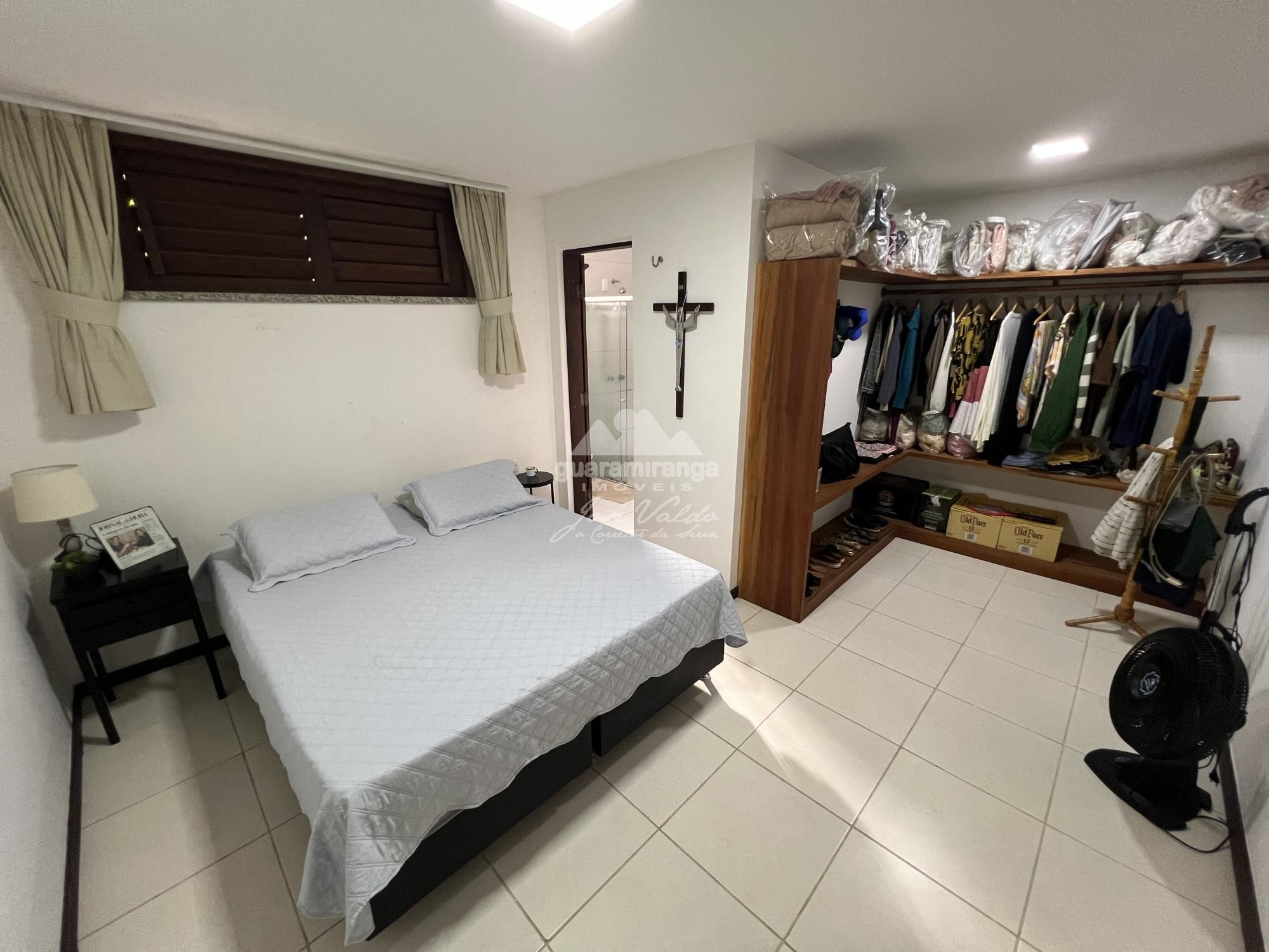 Casa de Condomínio à venda com 4 quartos, 220m² - Foto 11