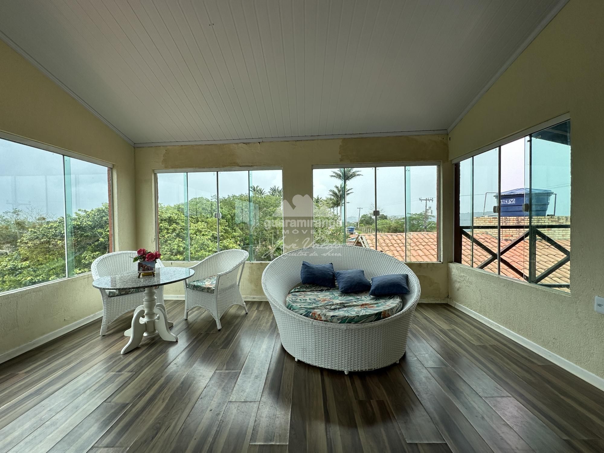 Casa à venda com 7 quartos, 300m² - Foto 26
