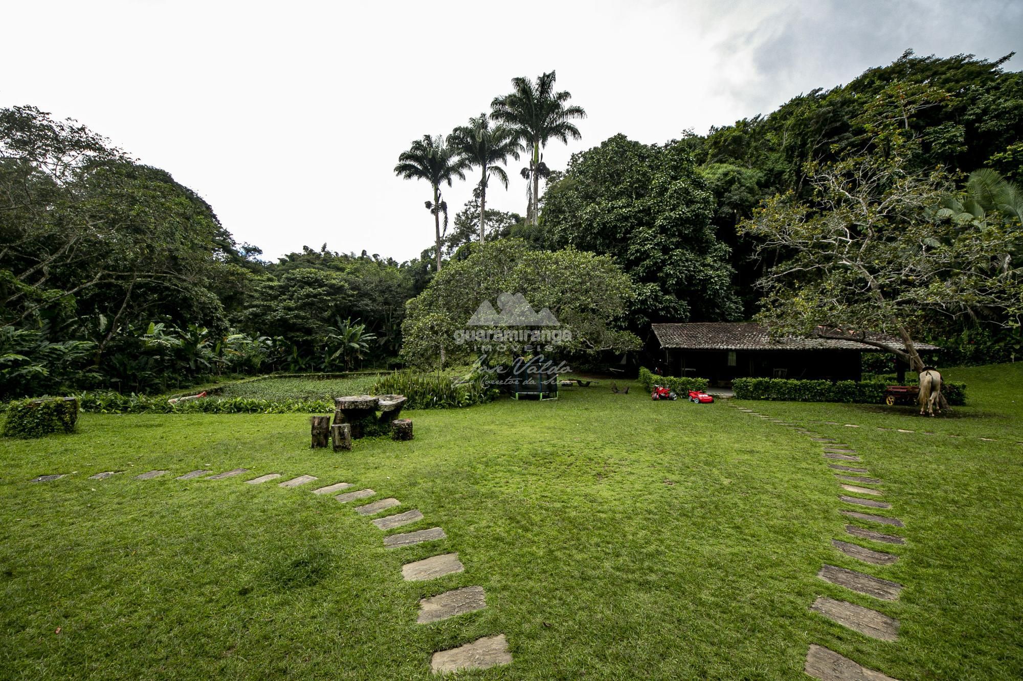 Fazenda/sítio/chácara/haras à venda  no Zona Rural - Pacoti, CE. Imóveis