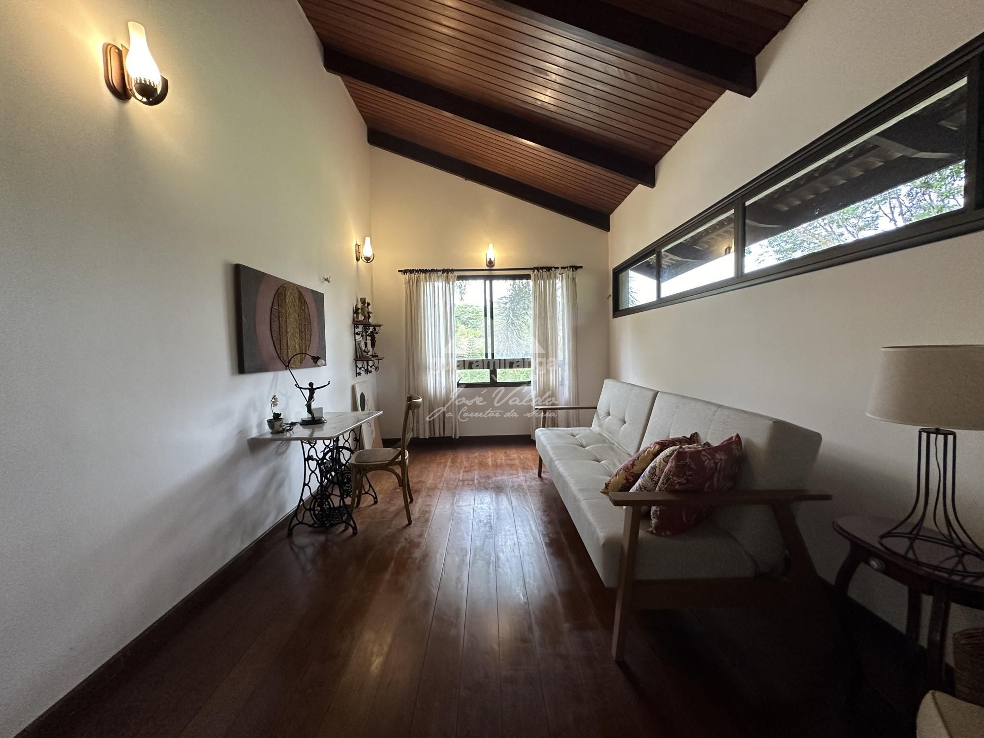 Casa de Condomínio à venda com 5 quartos, 236m² - Foto 38