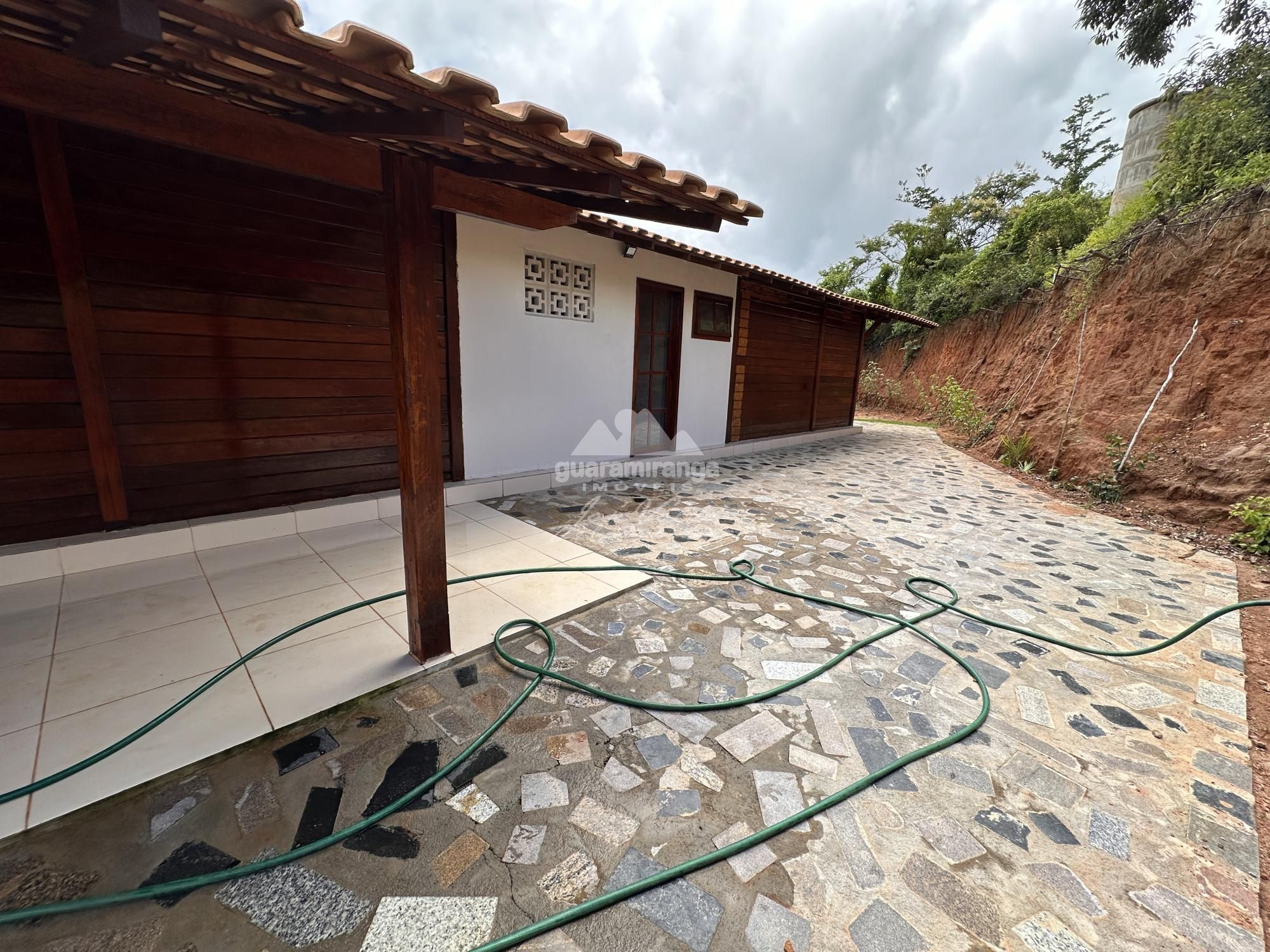 Chácara à venda com 3 quartos, 2500m² - Foto 31