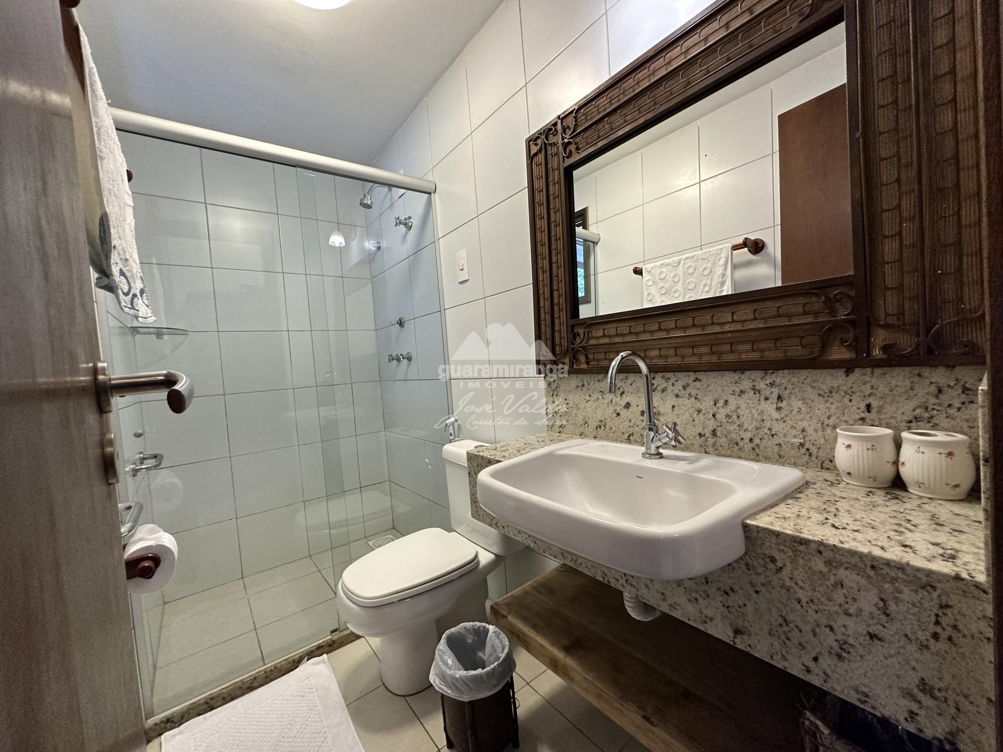 Casa de Condomínio à venda com 8 quartos, 246m² - Foto 40