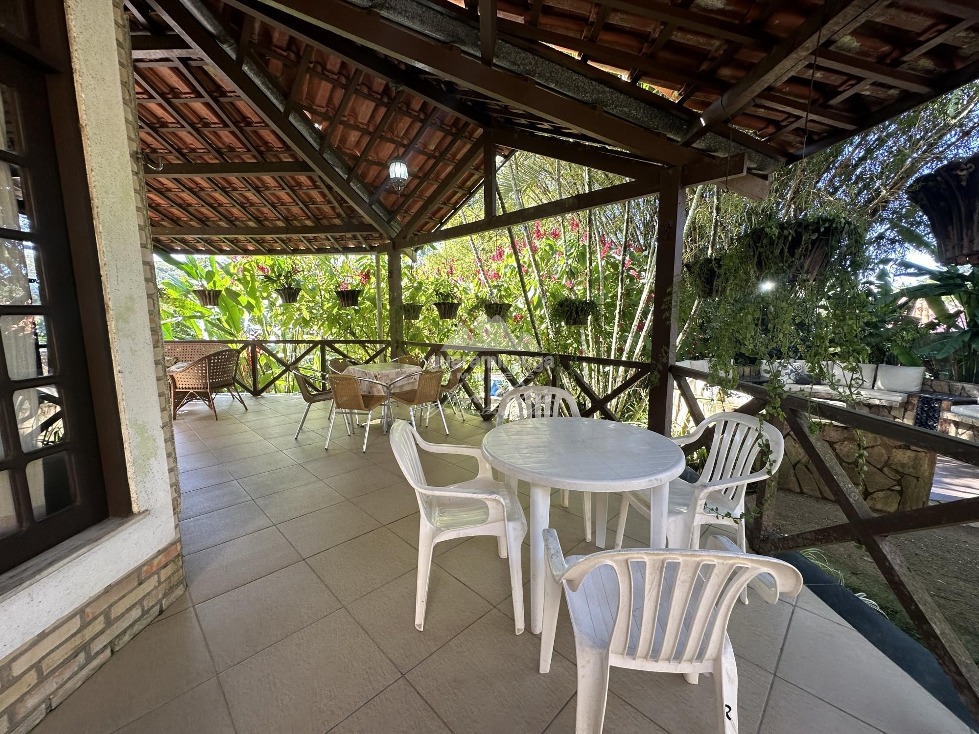 Casa de Condomínio à venda com 4 quartos, 300m² - Foto 10