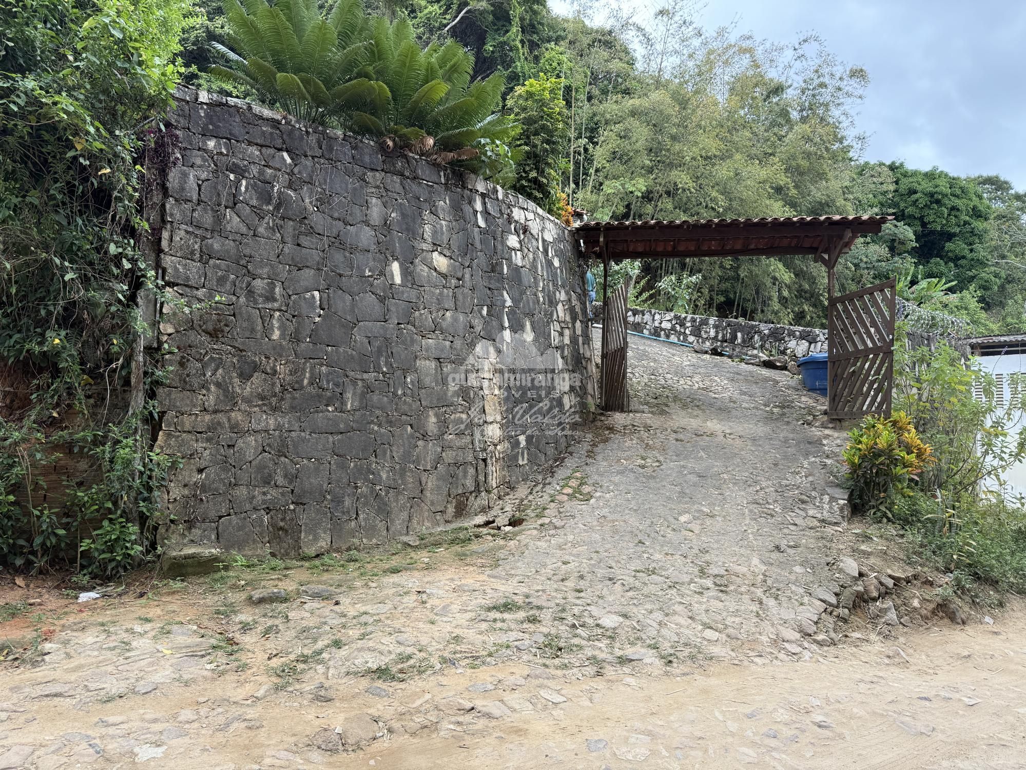 Casa à venda  no Centro - Pacoti, CE. Imóveis