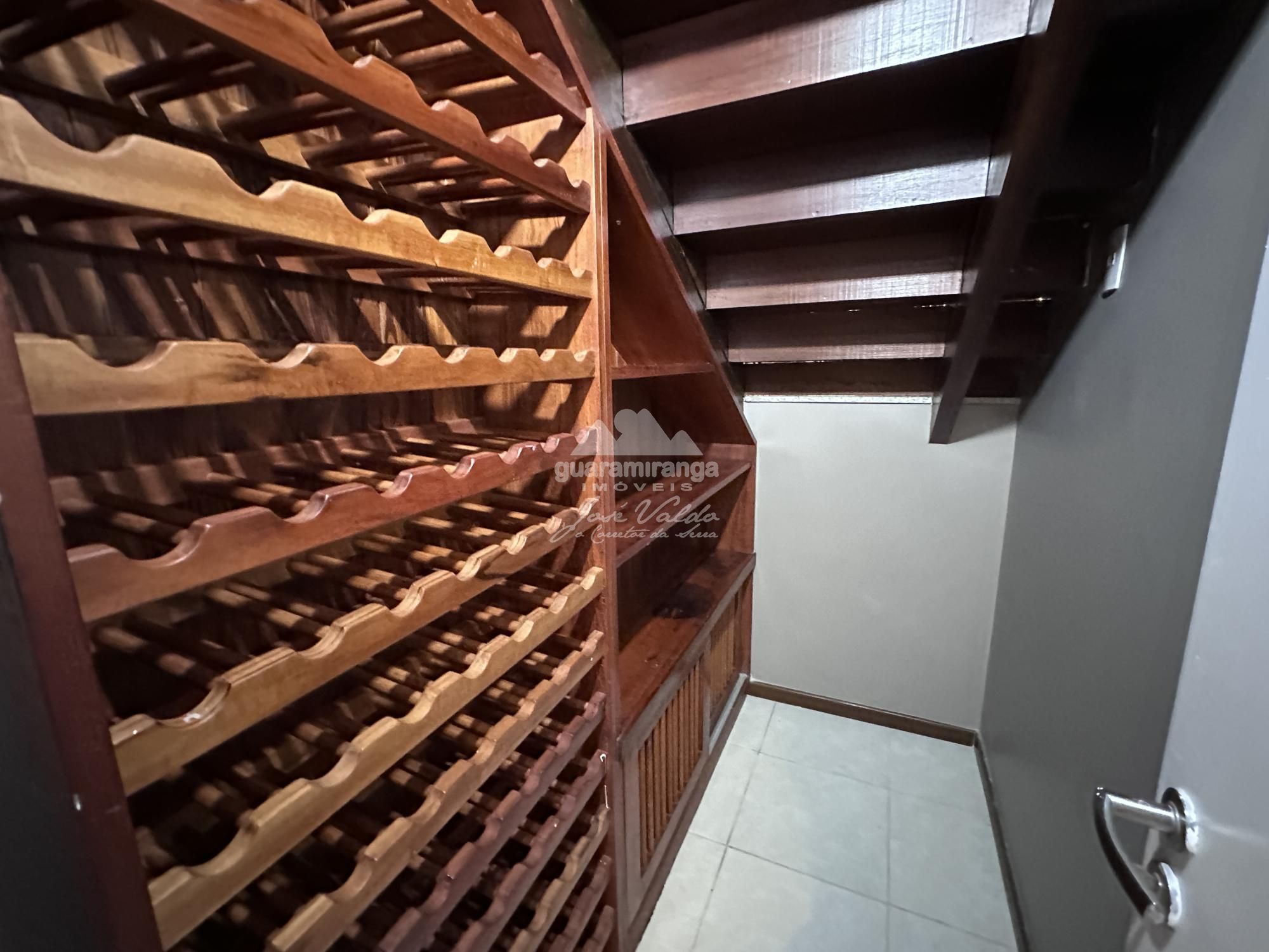 Casa de Condomínio à venda com 6 quartos, 350m² - Foto 29