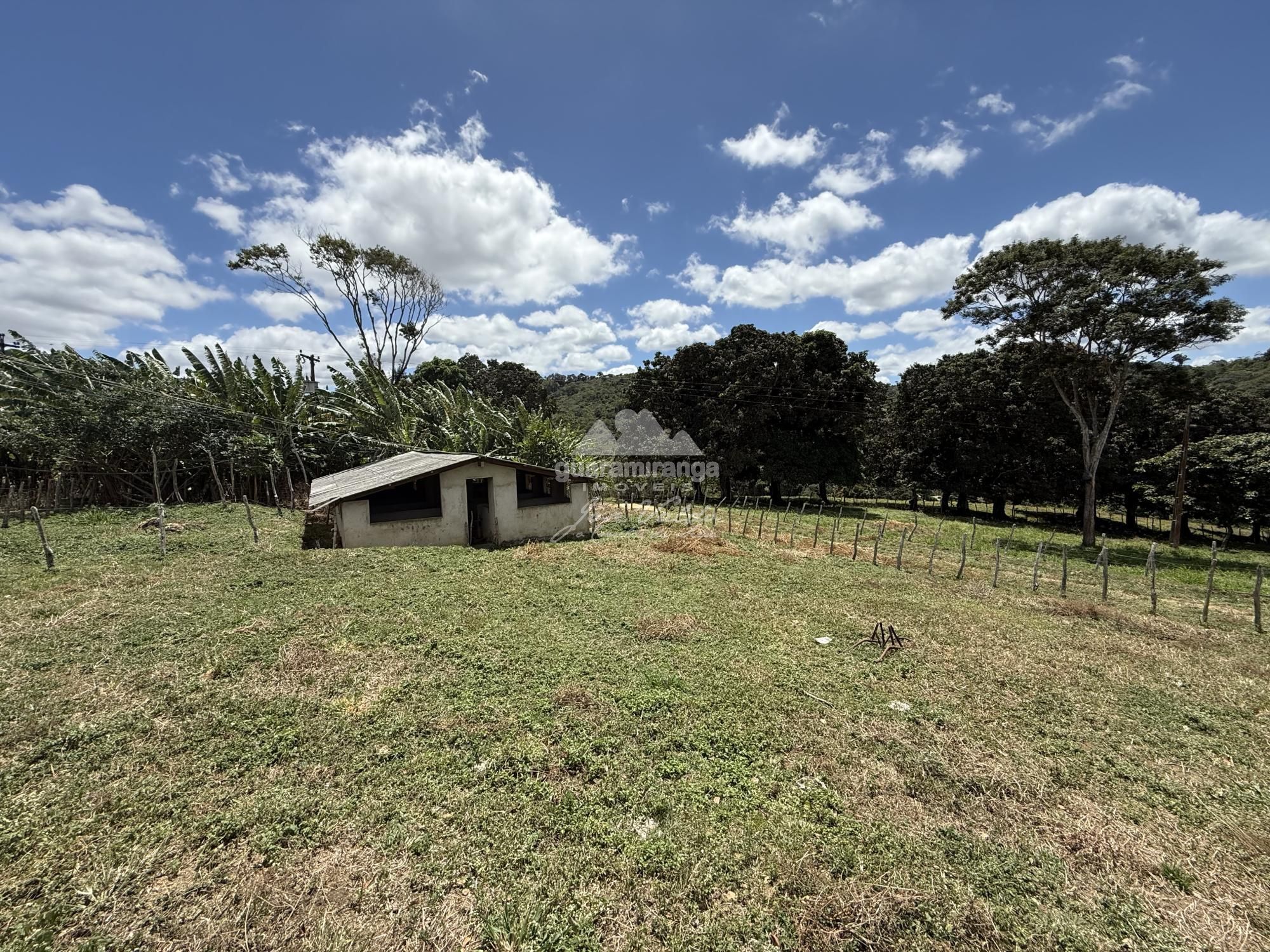 Sítio à venda com 1 quarto, 70000m² - Foto 21