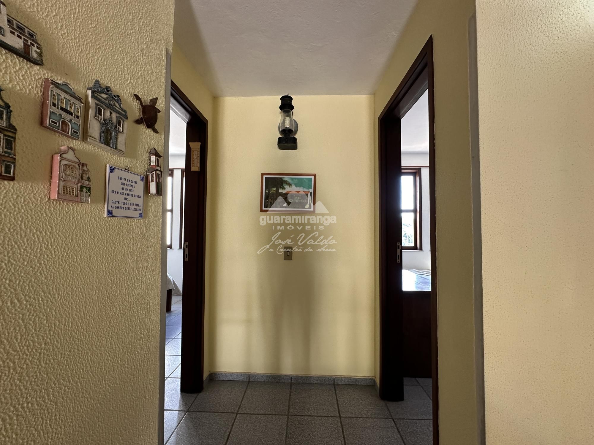 Casa à venda com 4 quartos, 160m² - Foto 12