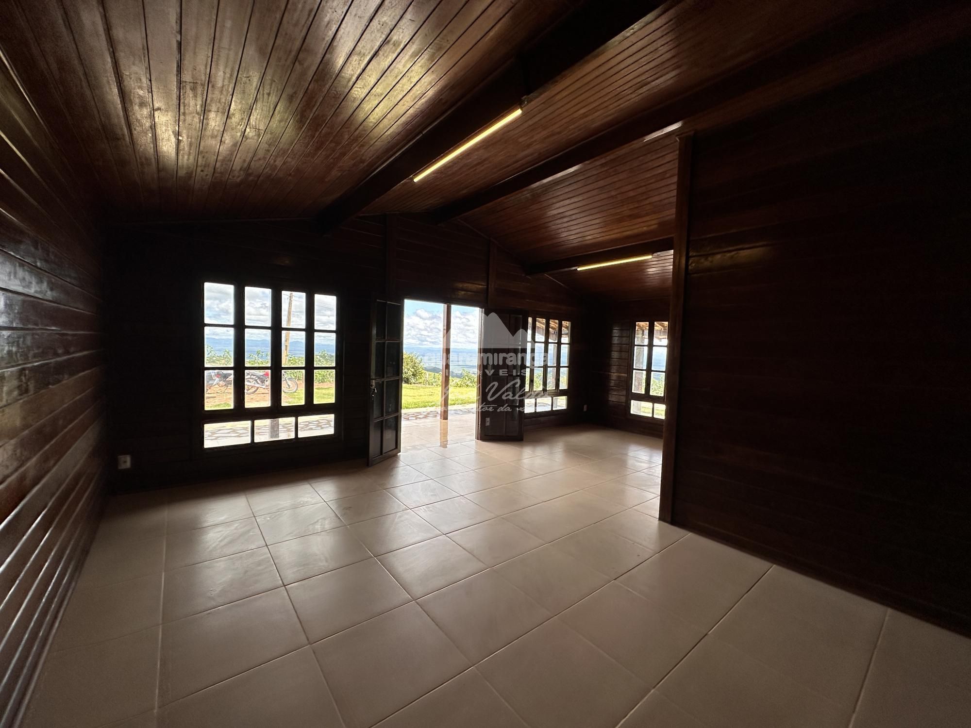 Chácara à venda com 3 quartos, 2500m² - Foto 17