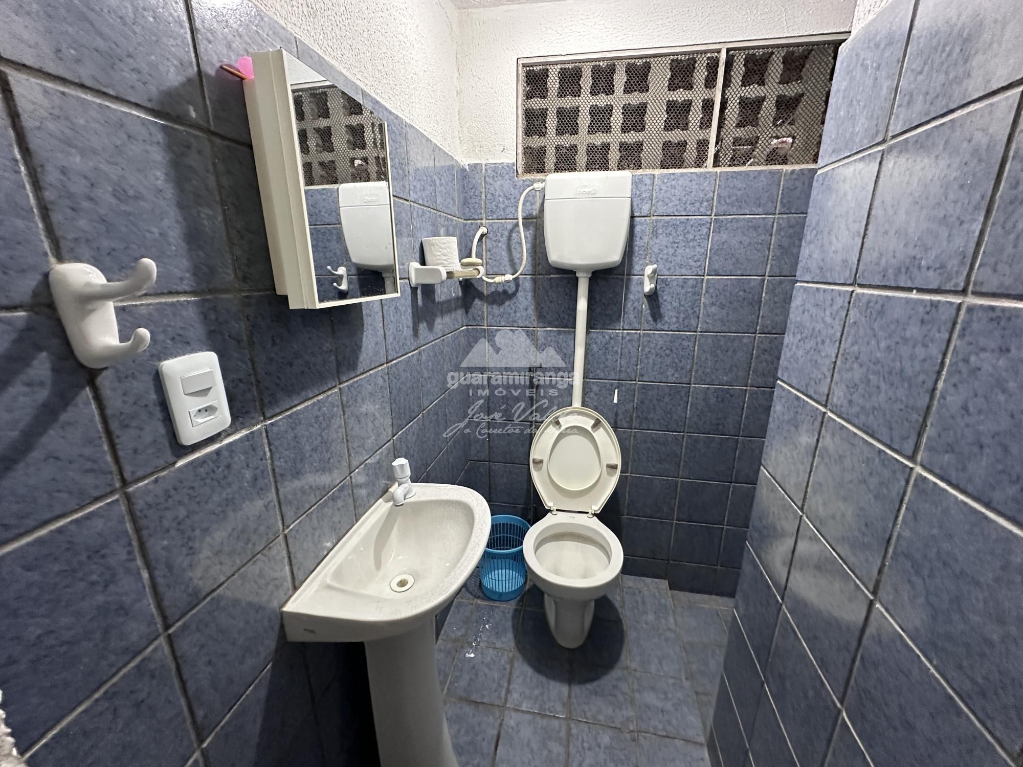Casa à venda com 2 quartos, 103m² - Foto 11