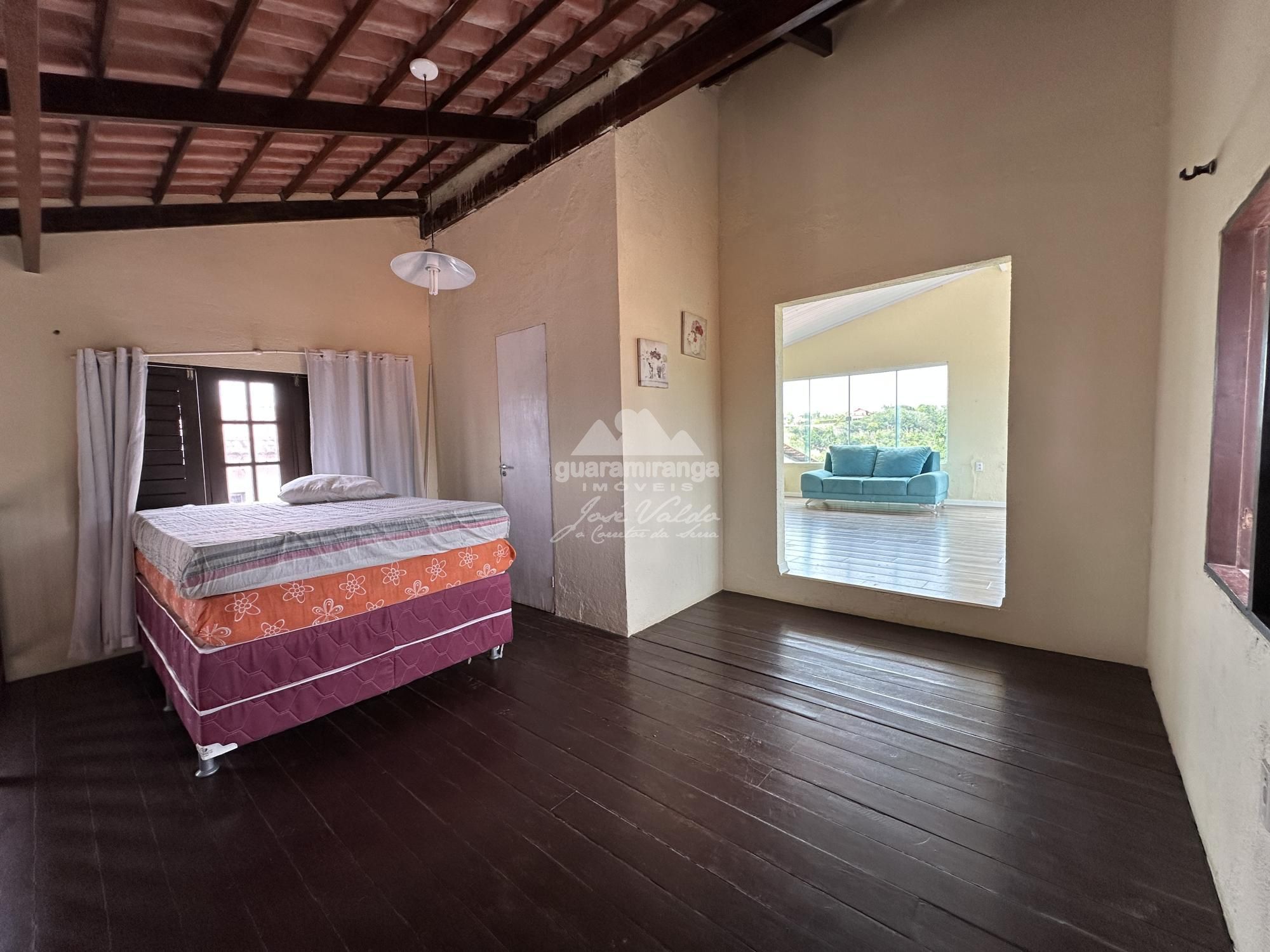 Casa à venda com 7 quartos, 300m² - Foto 21