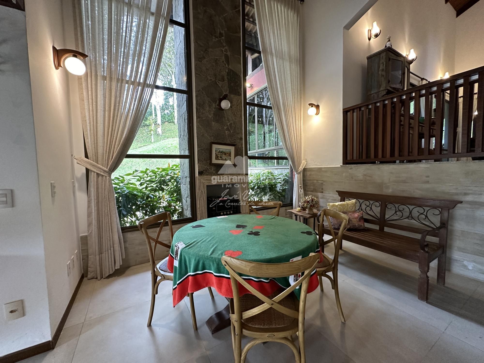 Casa de Condomínio à venda com 5 quartos, 236m² - Foto 18