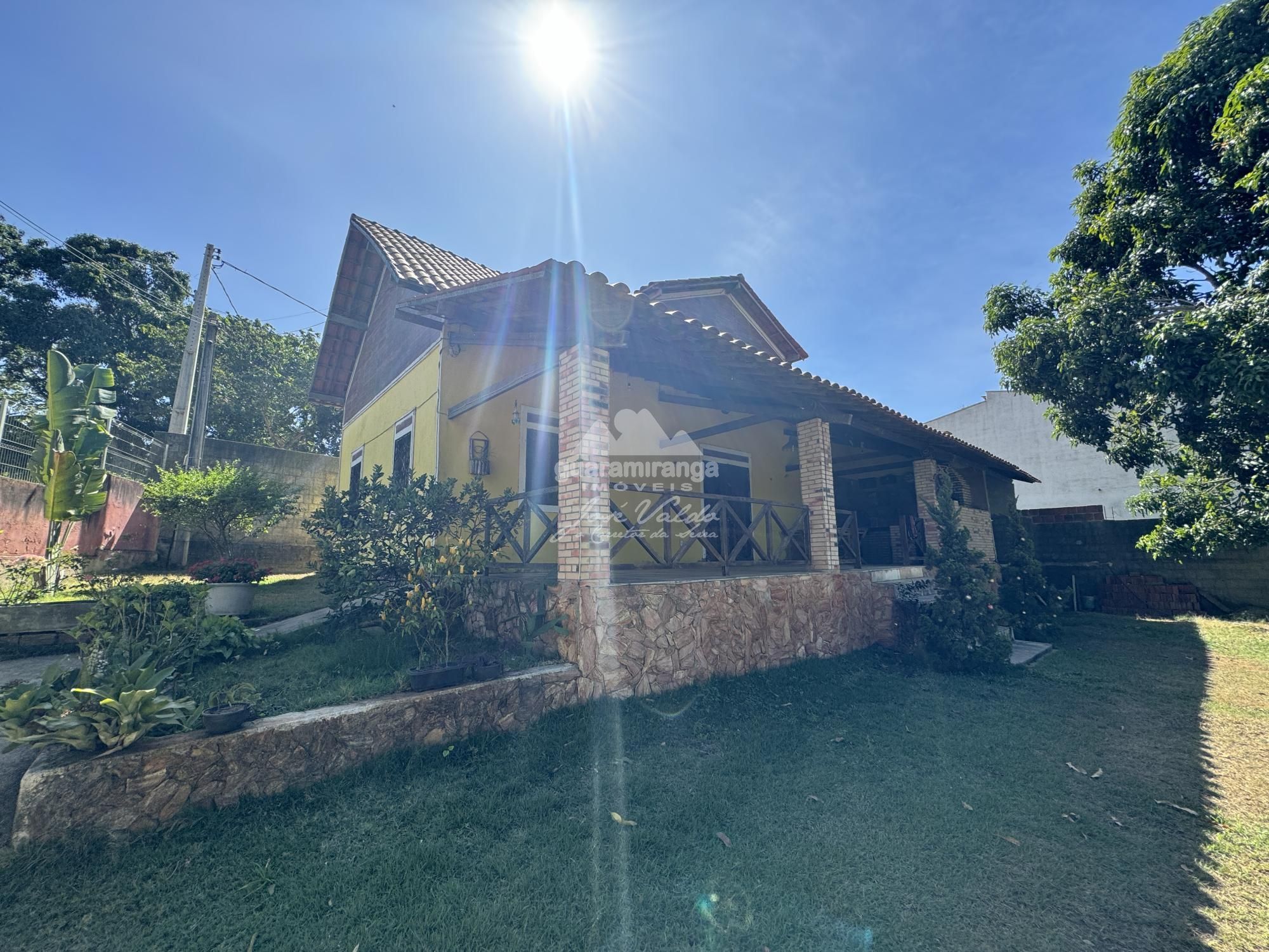 Casa à venda  no Centro - Mulungu, CE. Imóveis
