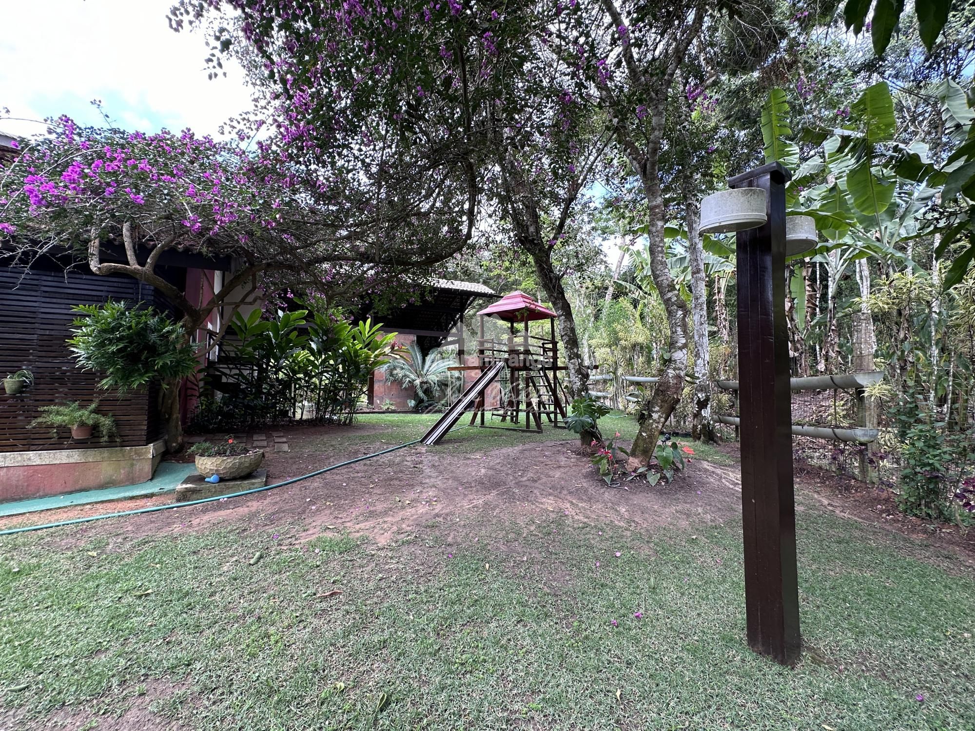Casa de Condomínio à venda com 6 quartos, 350m² - Foto 20