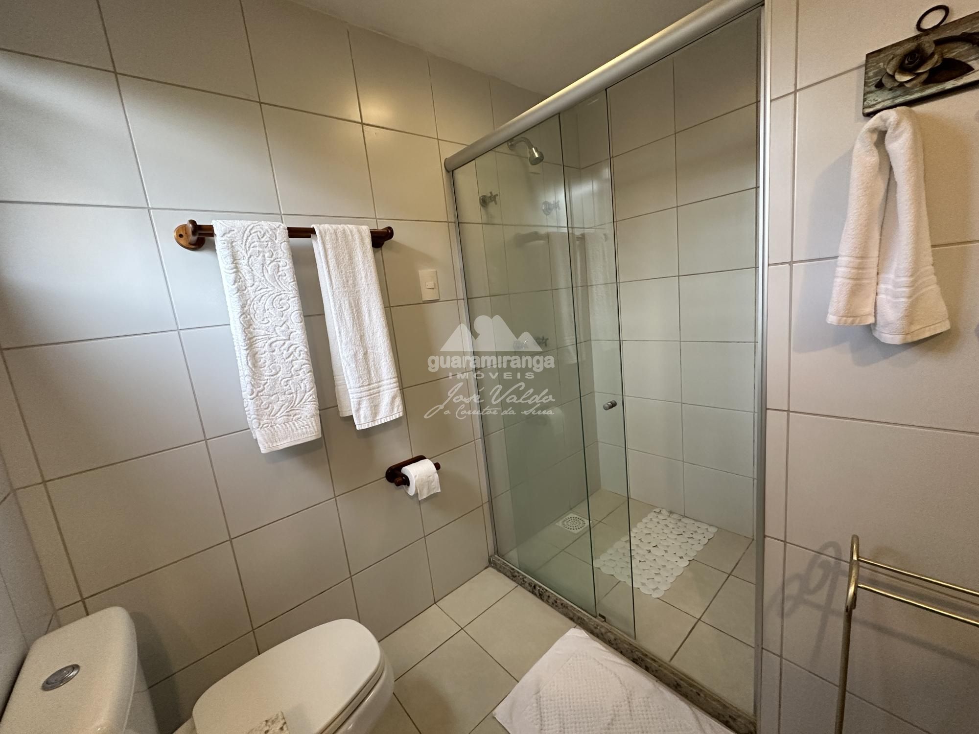Casa de Condomínio à venda com 8 quartos, 246m² - Foto 61