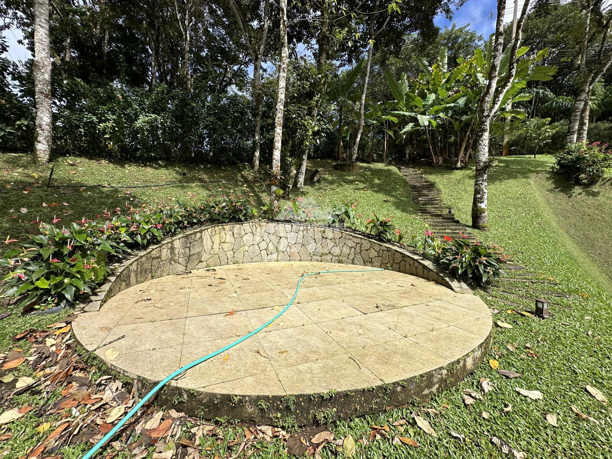 Casa de Condomínio à venda com 5 quartos, 236m² - Foto 11