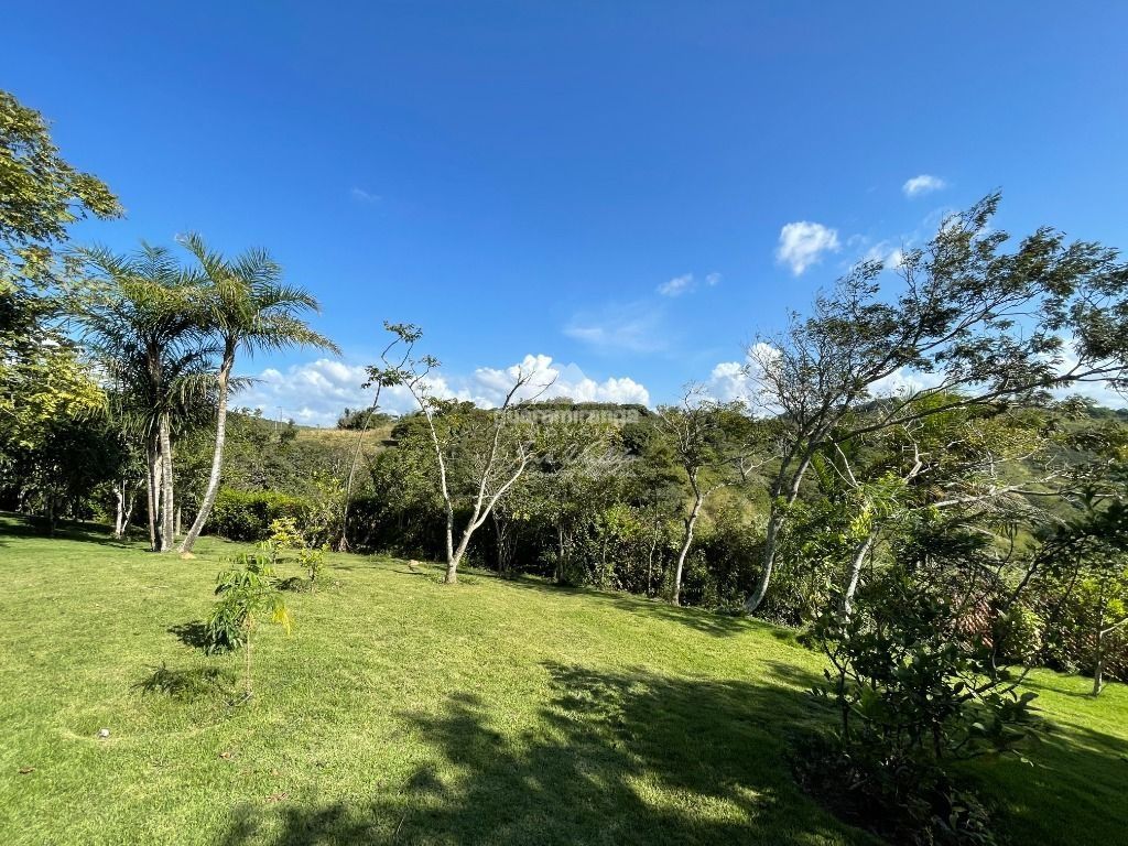 Chácara à venda com 4 quartos, 550m² - Foto 23