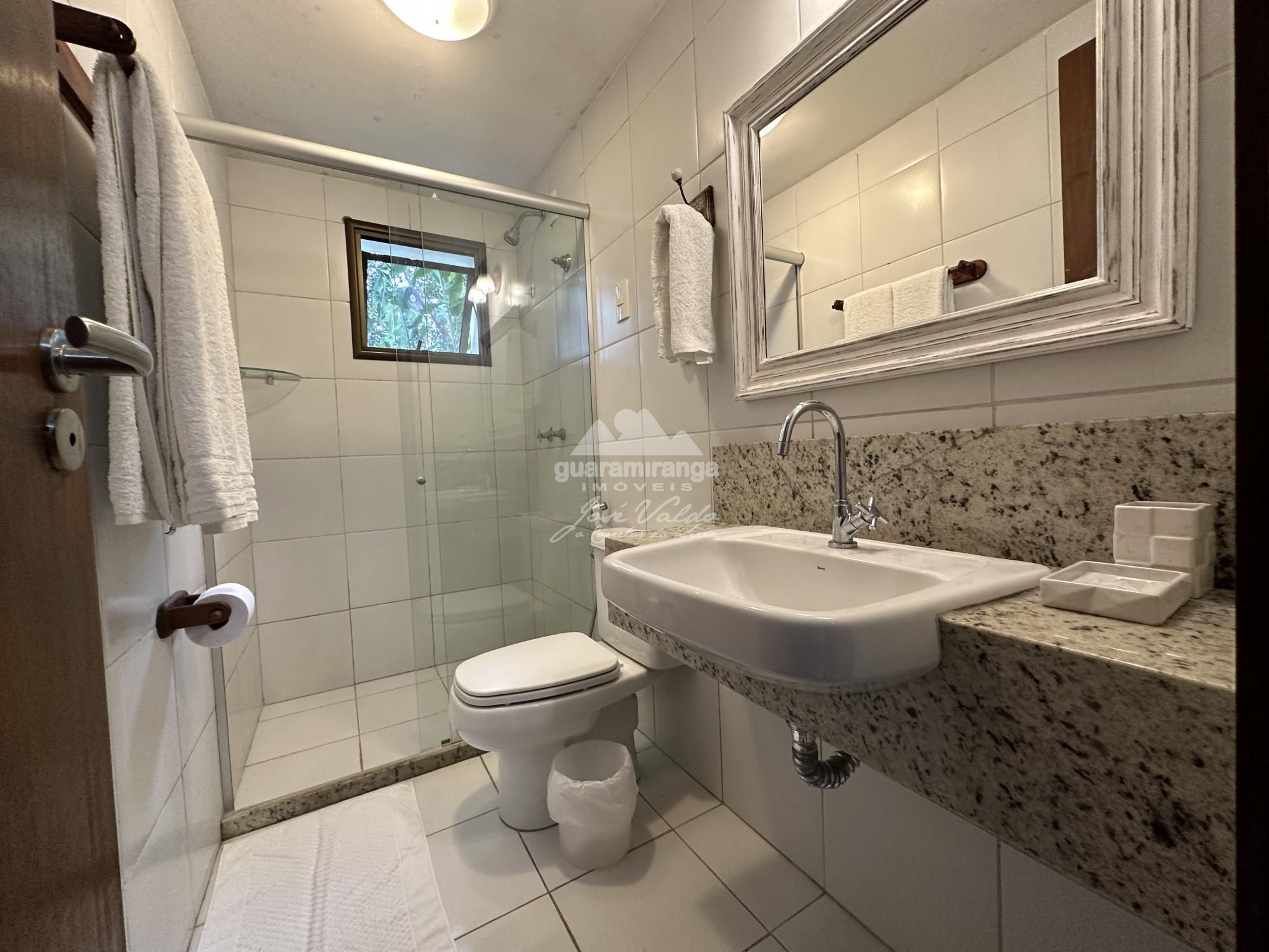 Casa de Condomínio à venda com 8 quartos, 246m² - Foto 52
