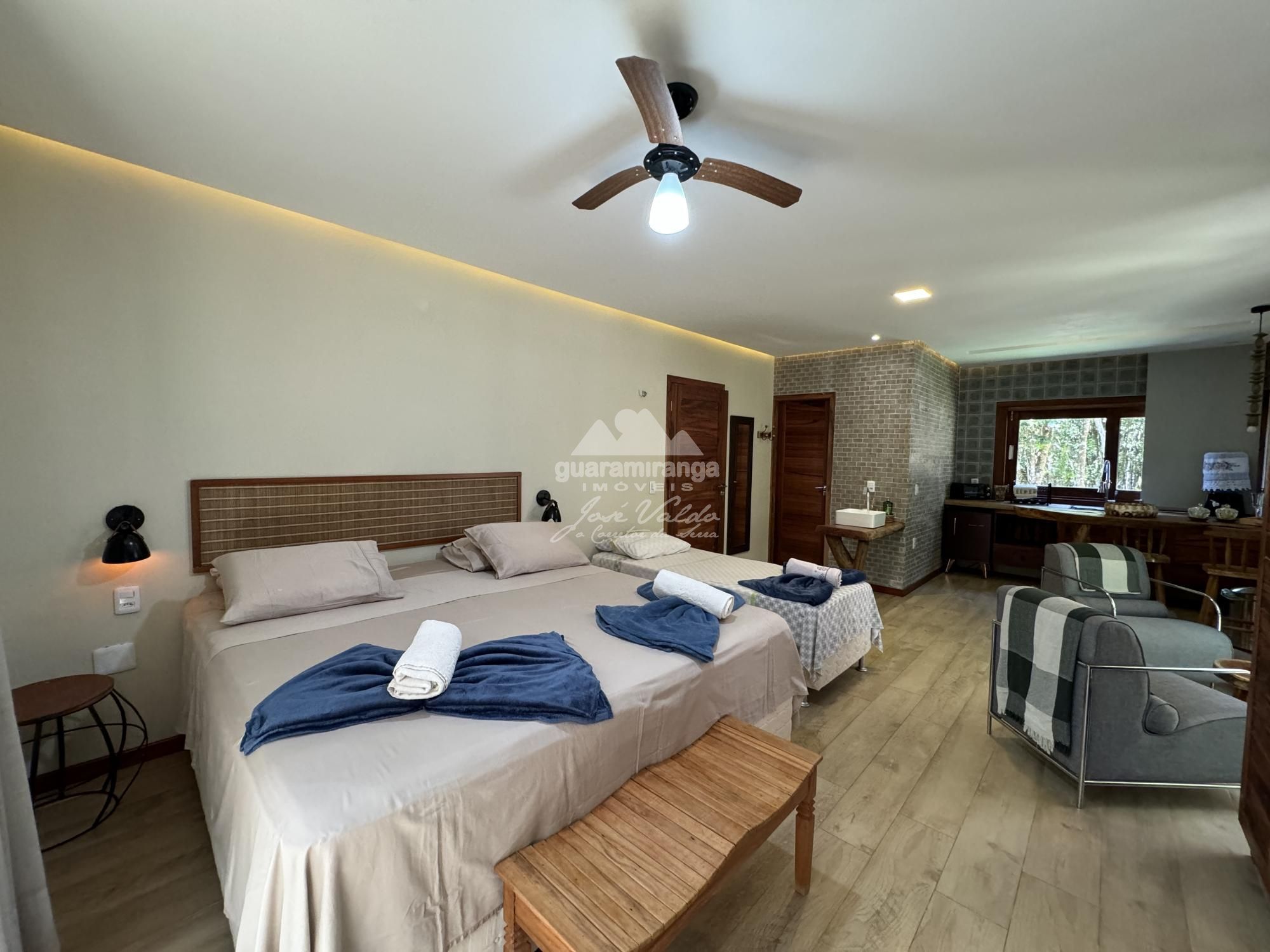 Casa de Condomínio à venda com 3 quartos, 390m² - Foto 23