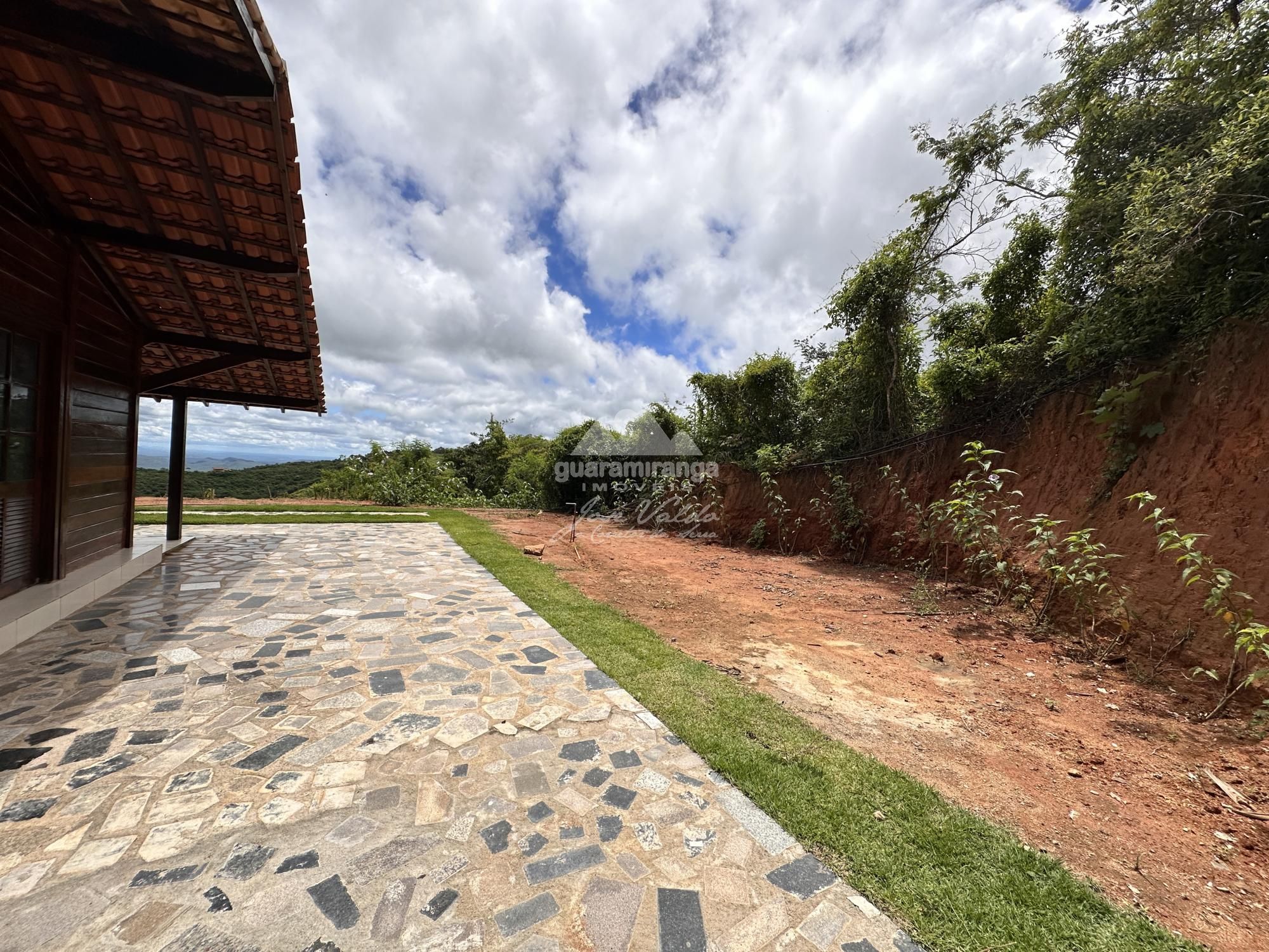 Chácara à venda com 3 quartos, 2500m² - Foto 32
