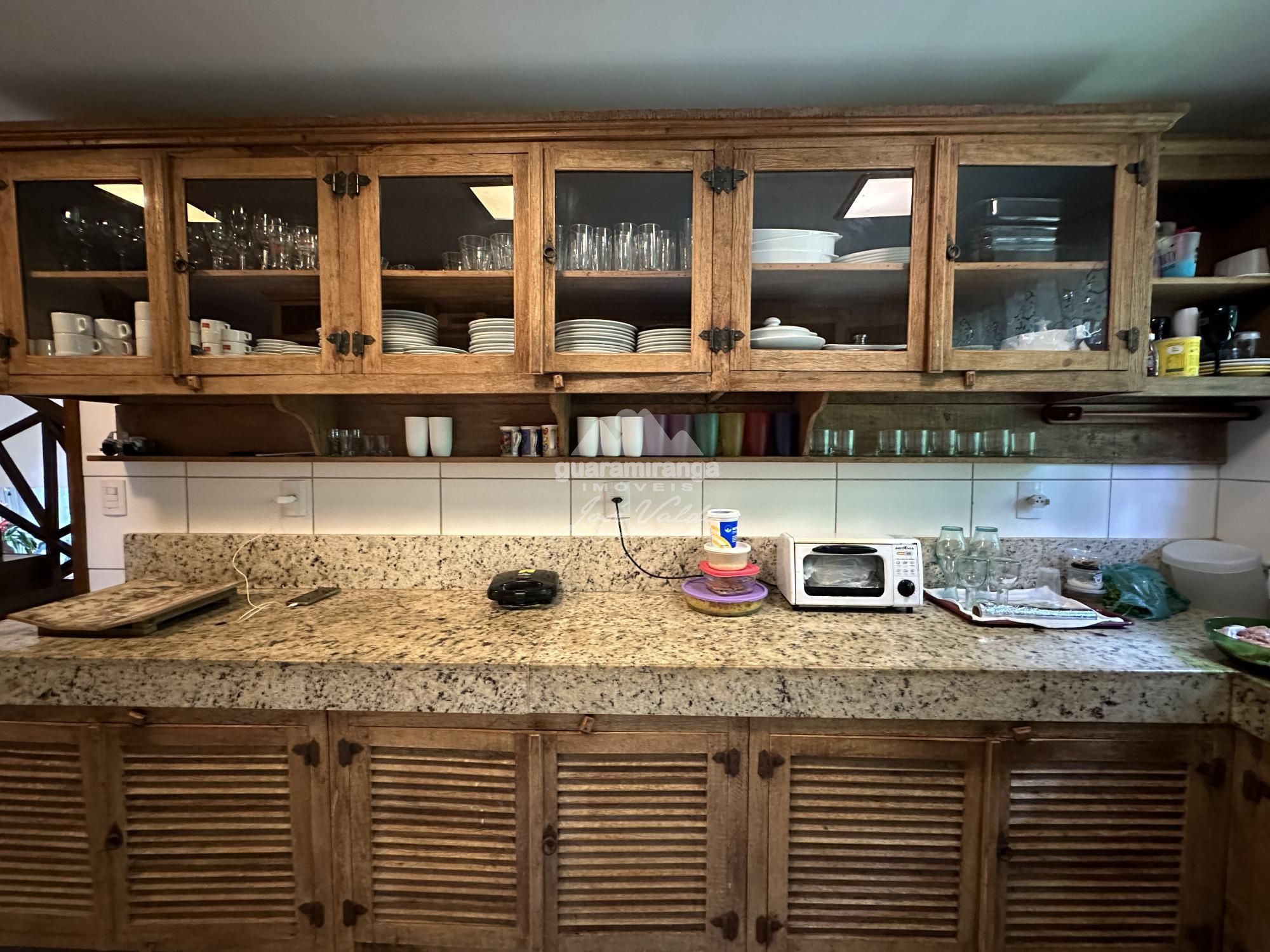 Casa de Condomínio à venda com 8 quartos, 246m² - Foto 31
