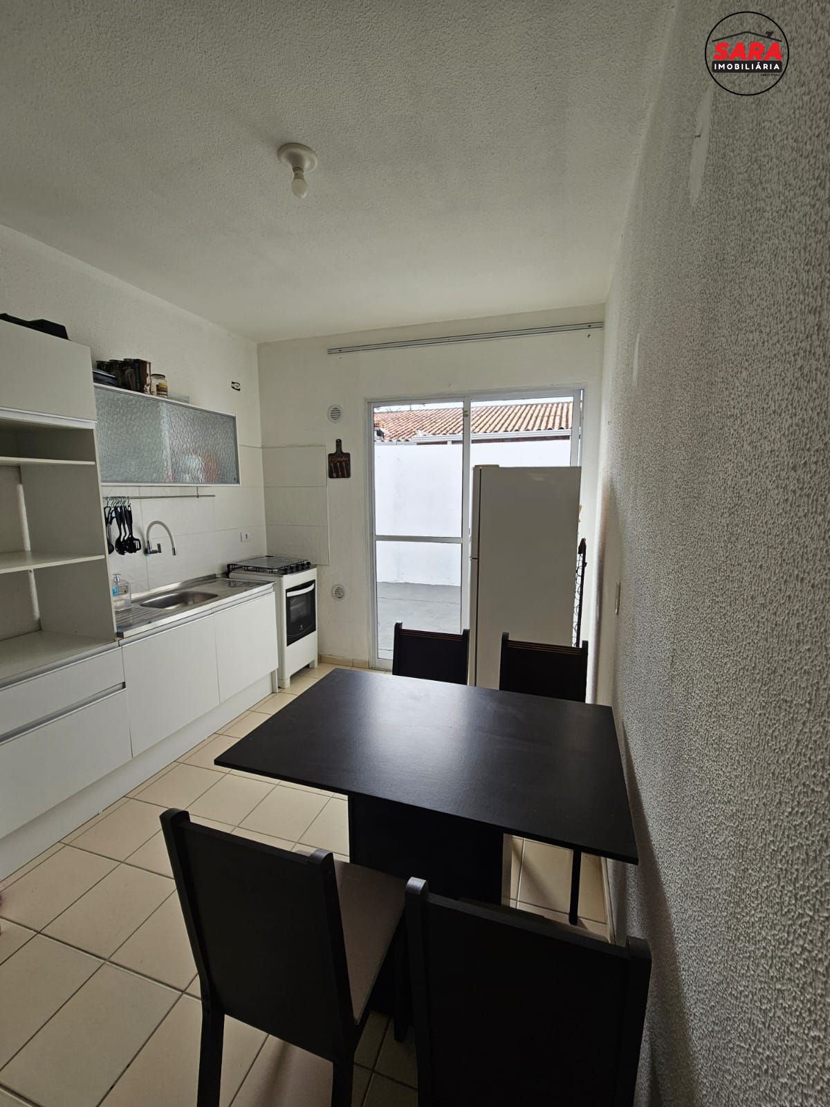 Casa à venda com 3 quartos, 51m² - Foto 5