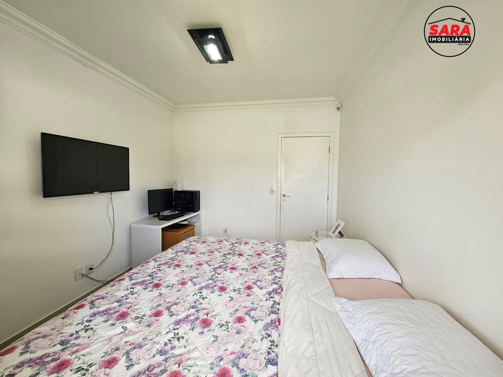 Casa, 4 quartos, 200 m² - Foto 14