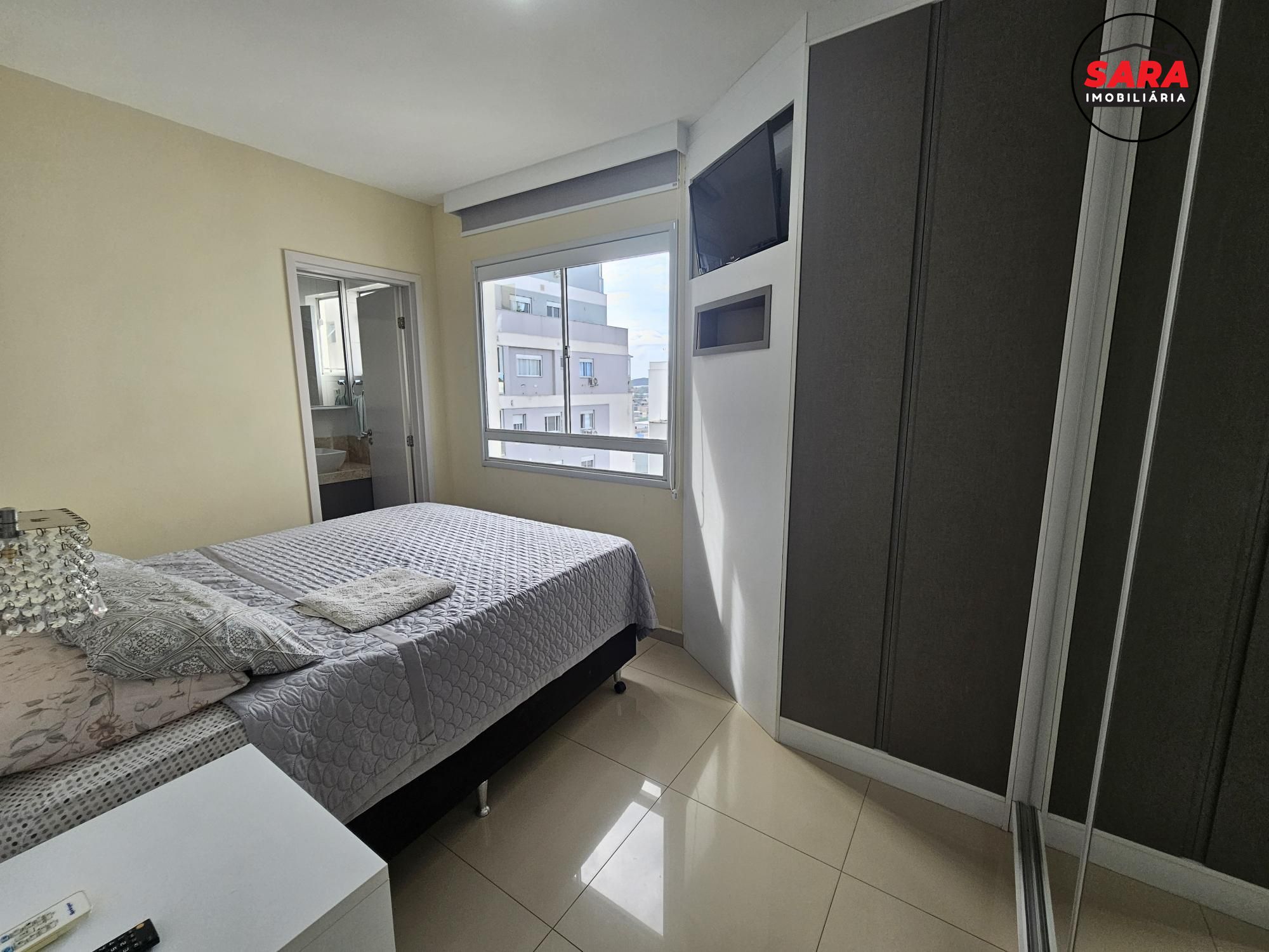 Apartamento com 2 Dormitórios à venda, 70 m² por R$ 746.000,00 Apartamento com 2 Dormitórios à venda, 70 m² por R$ 746.000,00
