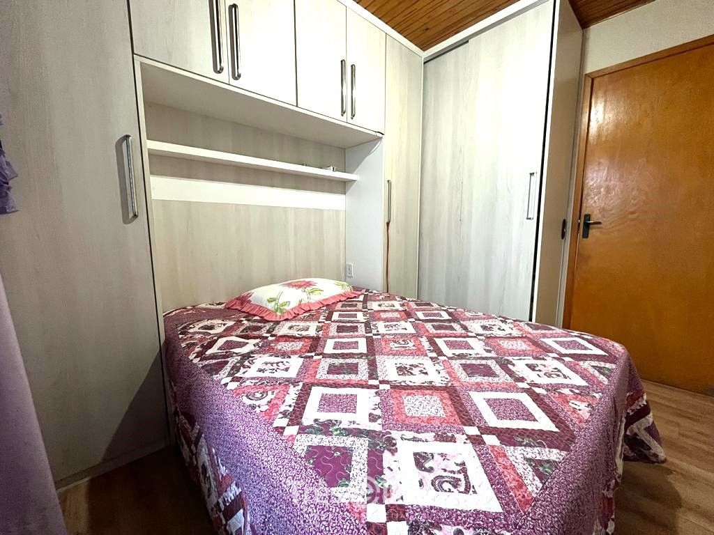 Casa à venda com 3 quartos, 95m² - Foto 14