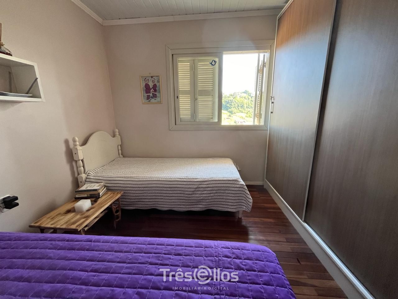 Casa à venda com 6 quartos, 230m² - Foto 8