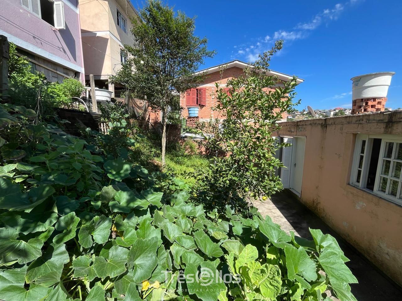 Casa à venda com 6 quartos, 230m² - Foto 20