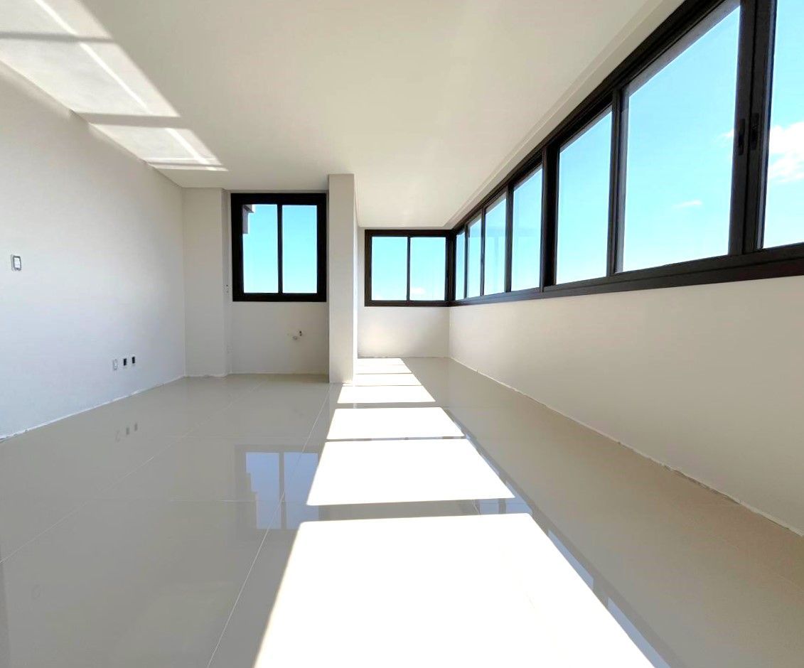 Apartamento à venda com 3 quartos, 188m² - Foto 3