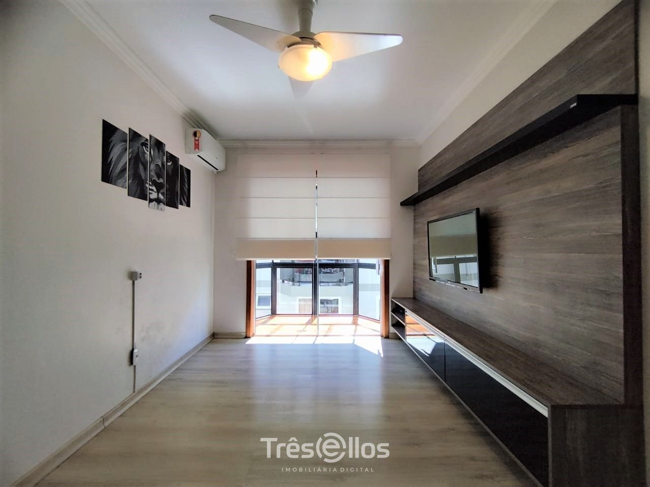 Apartamento à venda com 2 quartos, 65m² - Foto 1