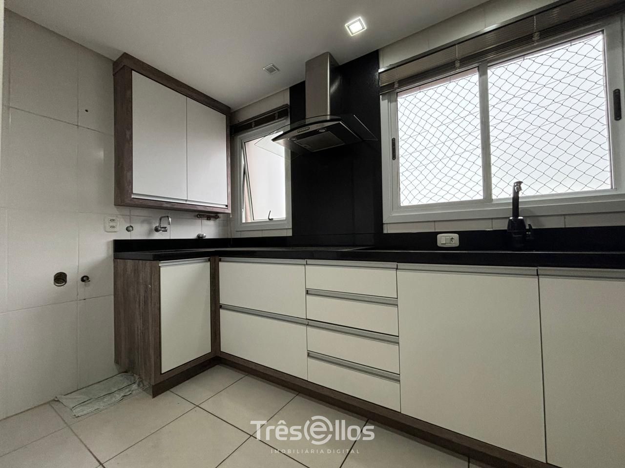 Apartamento à venda com 2 quartos, 56m² - Foto 5