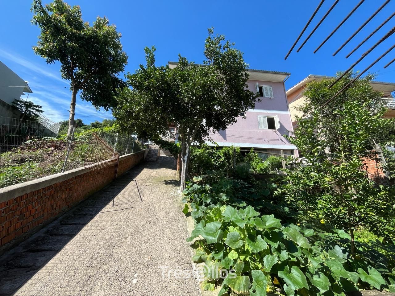 Casa à venda com 6 quartos, 230m² - Foto 28