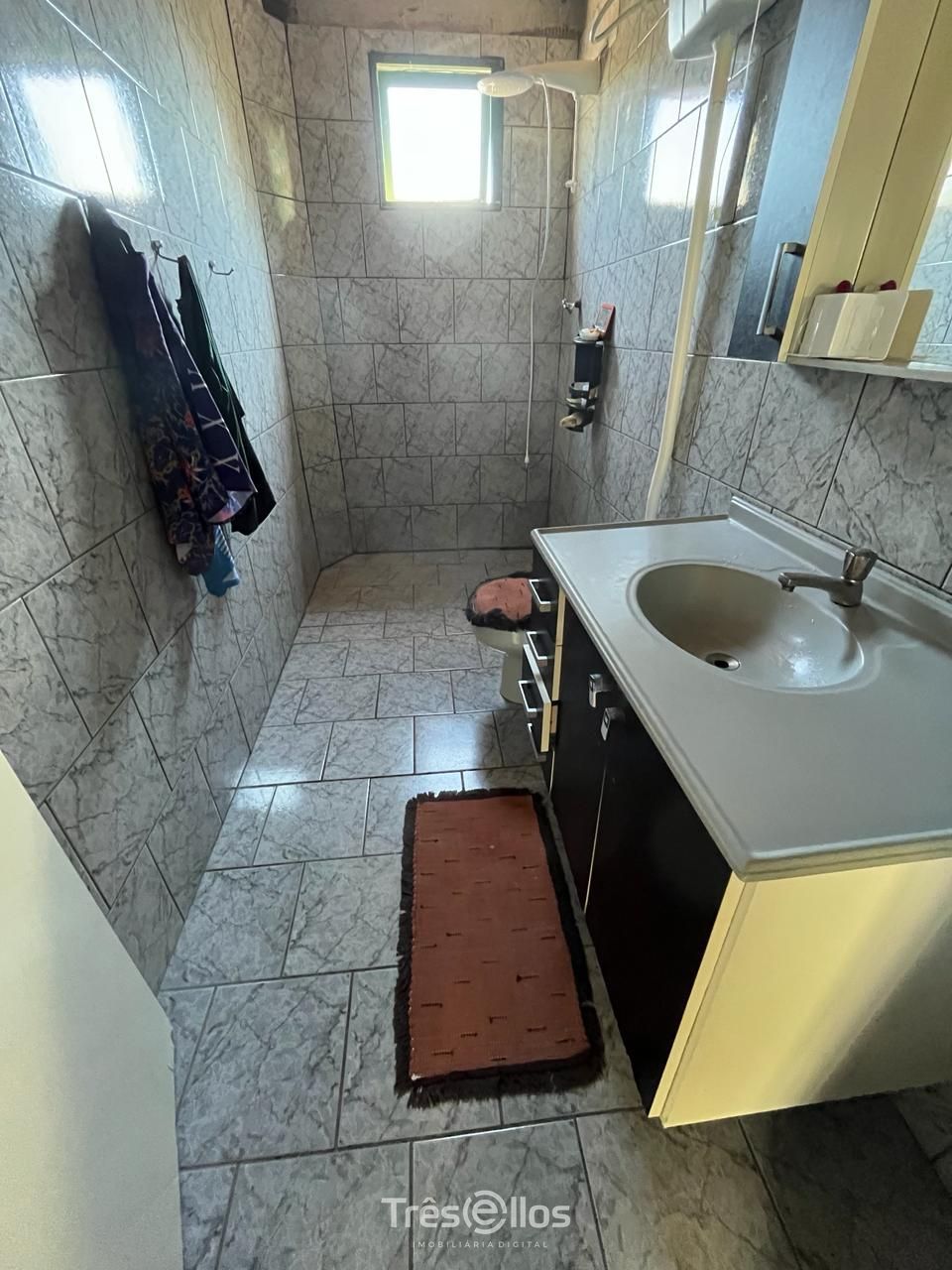 Casa à venda com 6 quartos, 230m² - Foto 23
