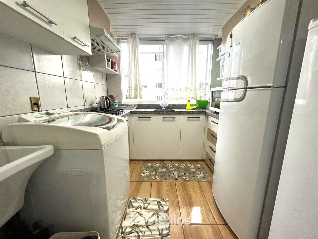 Apartamento à venda com 2 quartos, 40m² - Foto 6