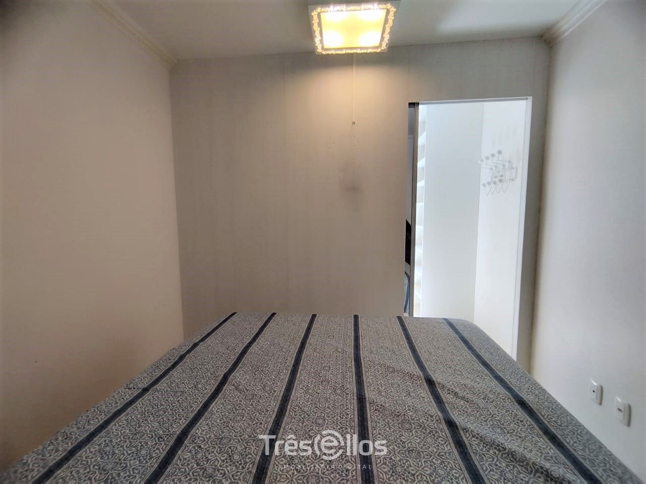 Apartamento à venda com 2 quartos, 65m² - Foto 11