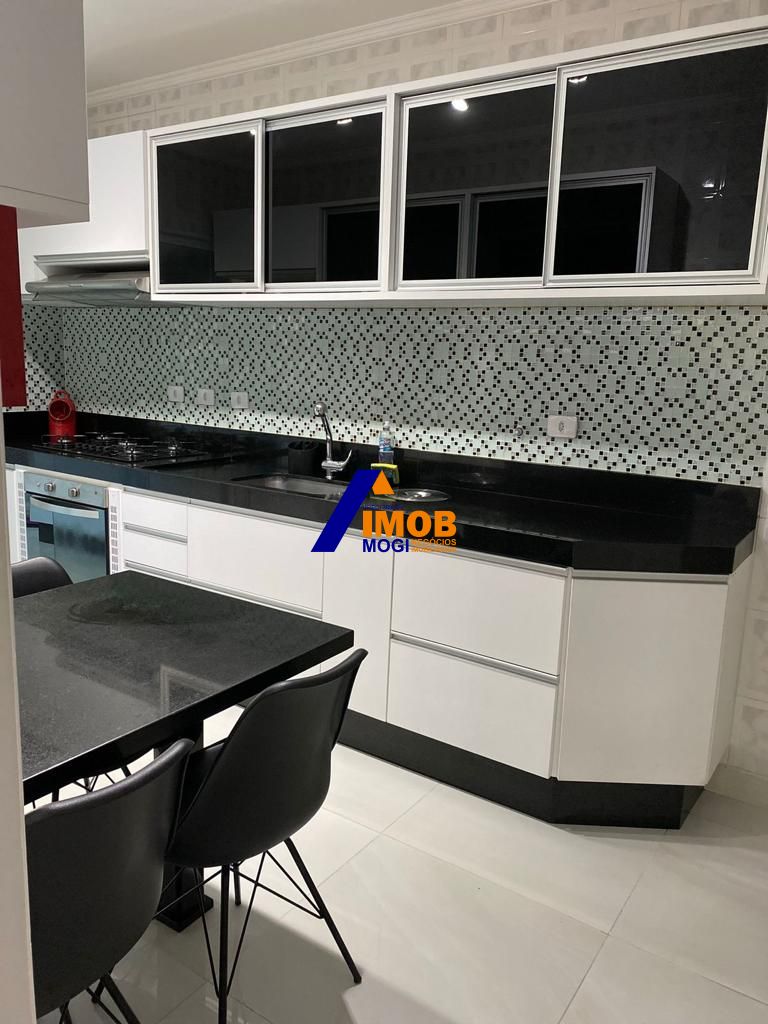 Apartamento para alugar com 3 quartos, 125m² - Foto 9