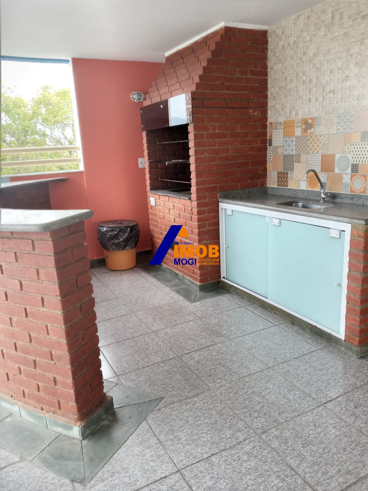 Apartamento à venda com 2 quartos, 75m² - Foto 17