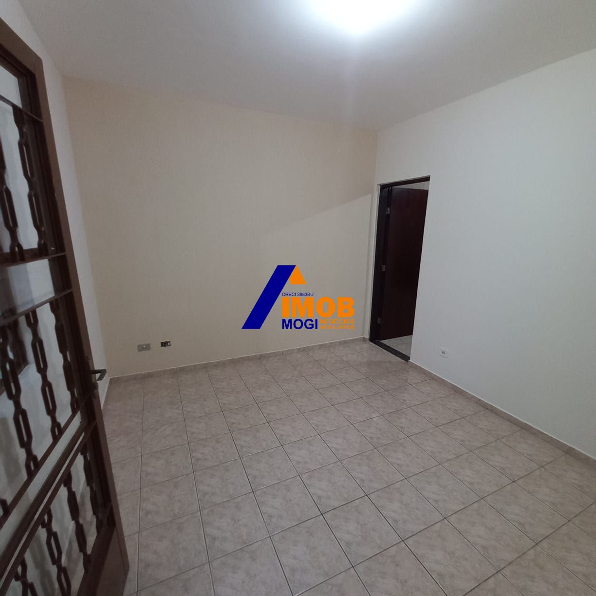 Casa à venda com 2 quartos, 92m² - Foto 5