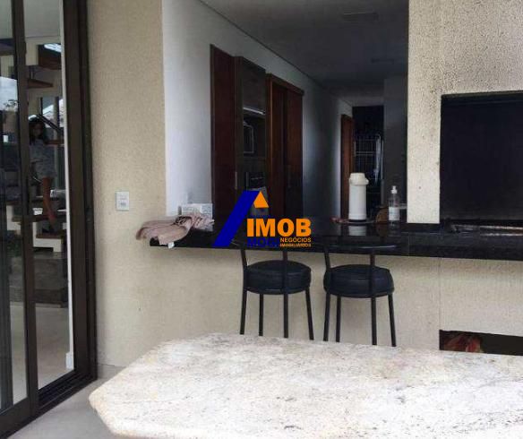 Casa de Condomínio para alugar com 3 quartos, 275m² - Foto 18