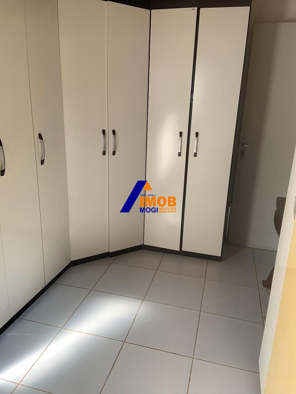 Apartamento à venda com 2 quartos, 64m² - Foto 16