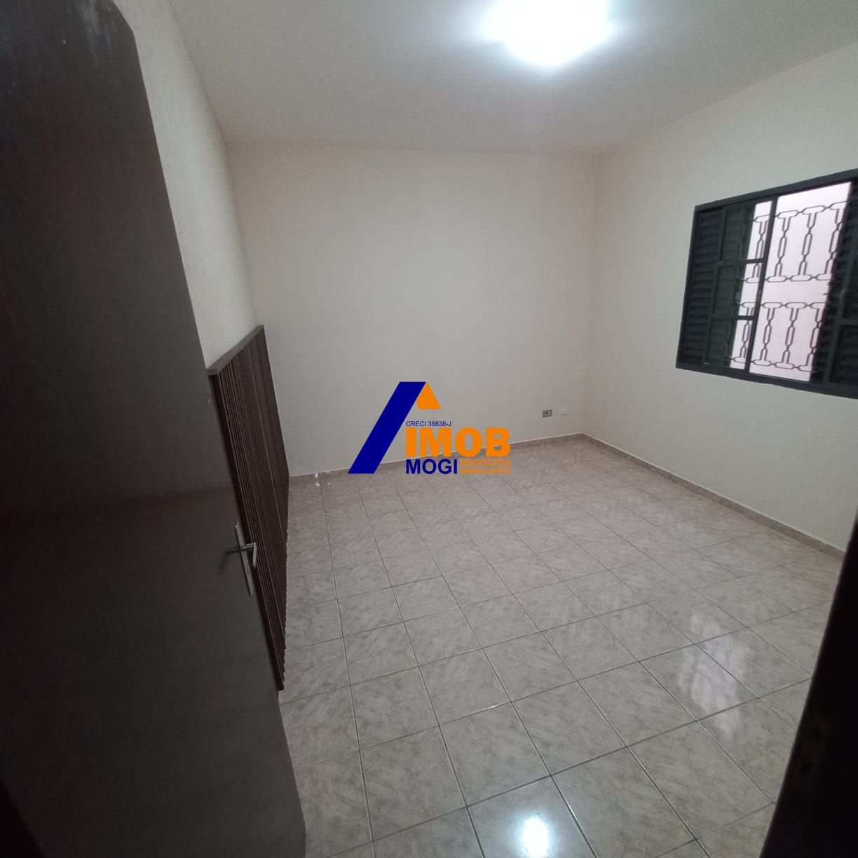 Casa à venda com 2 quartos, 92m² - Foto 8