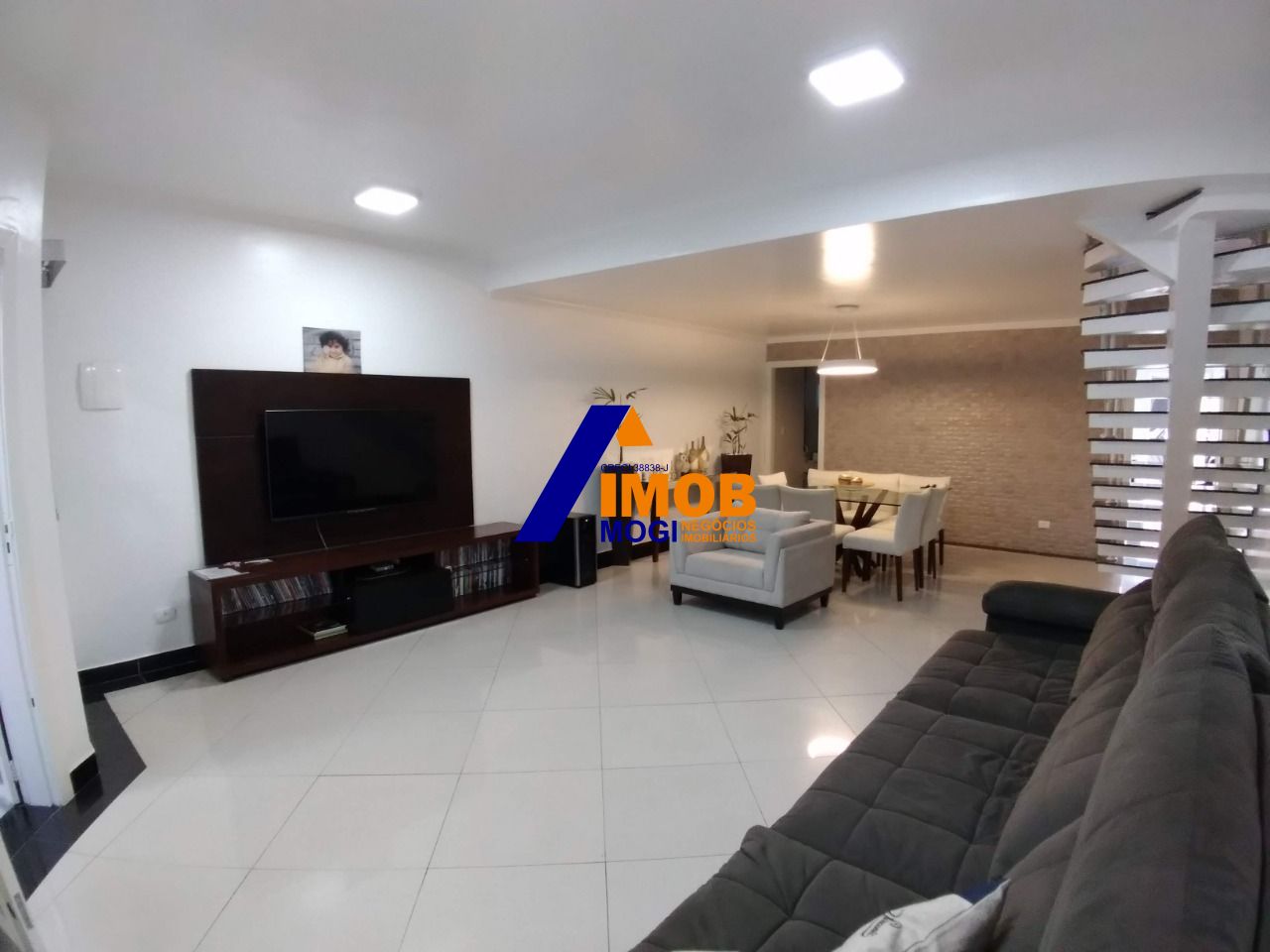 Casa à venda com 3 quartos, 170m² - Foto 5